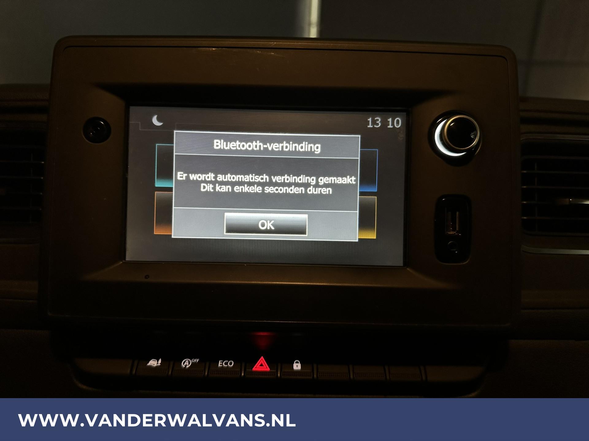 Foto 18 van Renault Master 2.3 dCi 164pk Bakwagen Laadklep Zijdeur Euro6 Airco | Navigatie | LED
