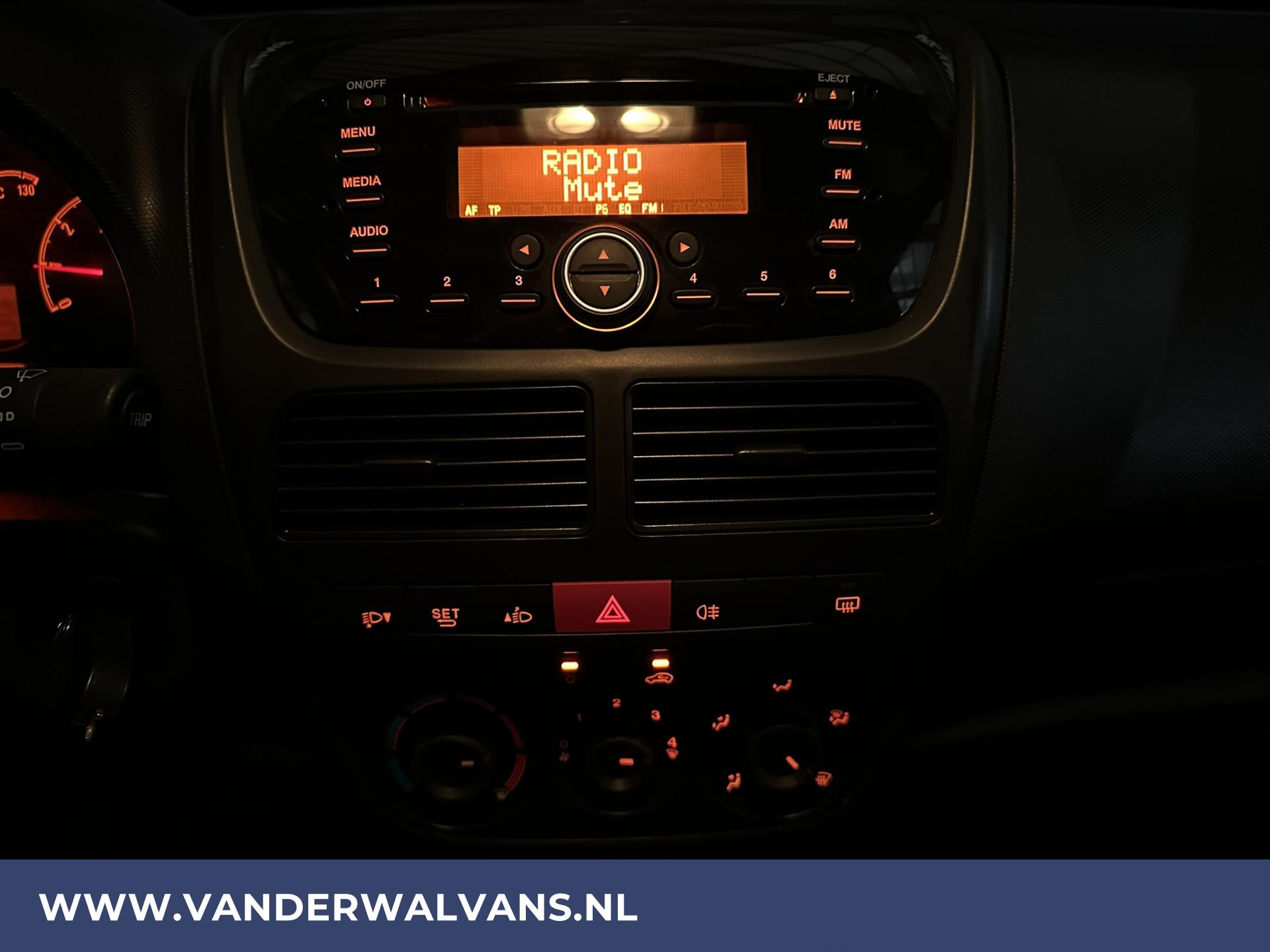 Foto 15 van Opel Combo 1.3 CDTi 96pk L1H1 Euro6 Airco | Cruisecontrol | Parkeersensoren