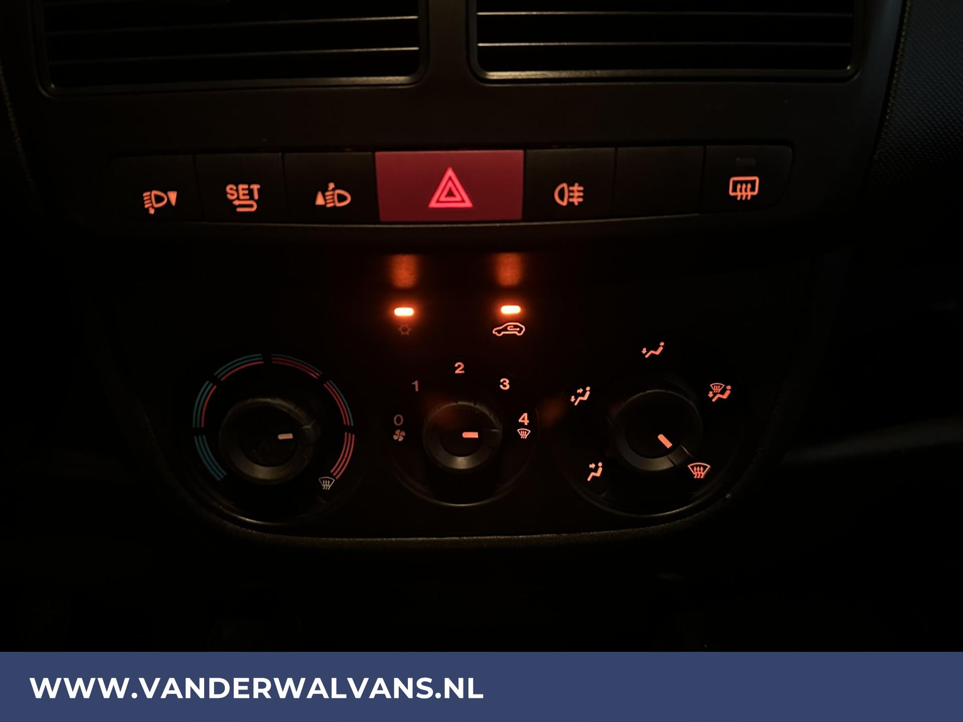 Foto 4 van Opel Combo 1.3 CDTi 96pk L1H1 Euro6 Airco | Cruisecontrol | Parkeersensoren