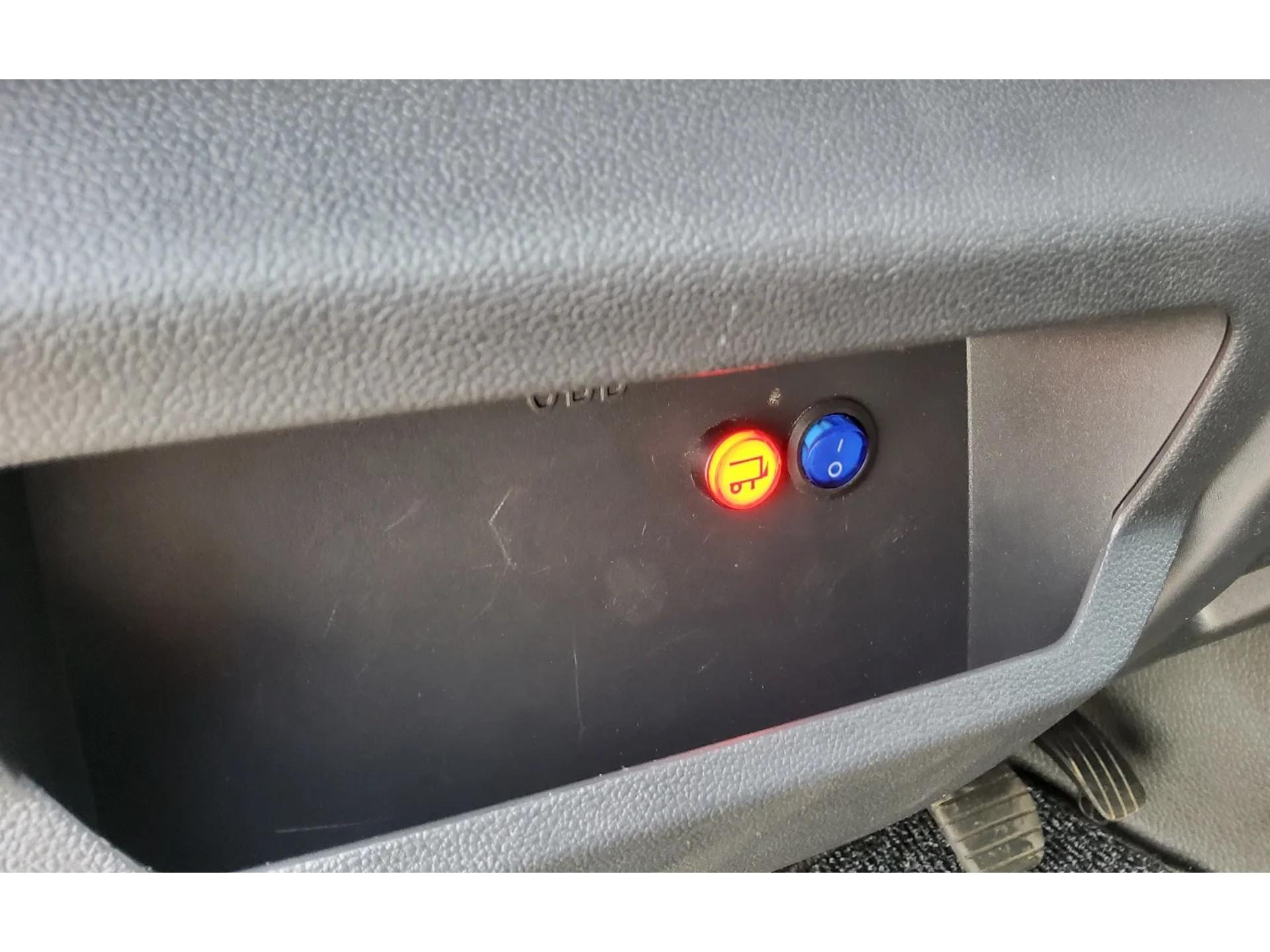 Foto 16 van Renault Master 165 PK EURO 6 - LAADBAK & LAADKLEP - VRG-82-R