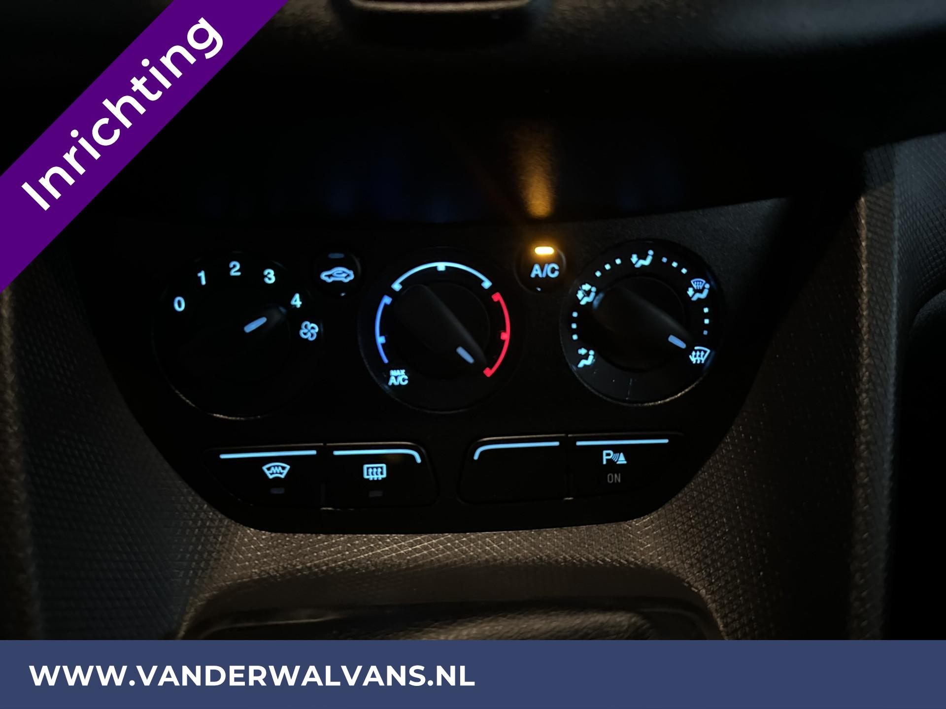 Foto 4 van Ford Transit Connect 1.5 TDCI 101pk L2H1 inrichting Euro6 Airco | Sidebars | Cruisecontrol