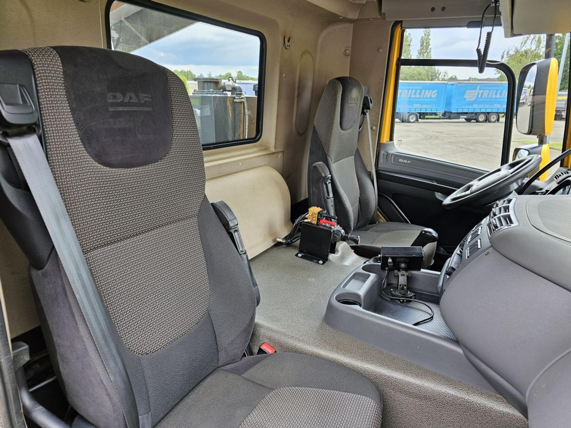 Foto 11 van Ginaf X6 5350 CTSE / EURO 6 / 10x6 TIPPER