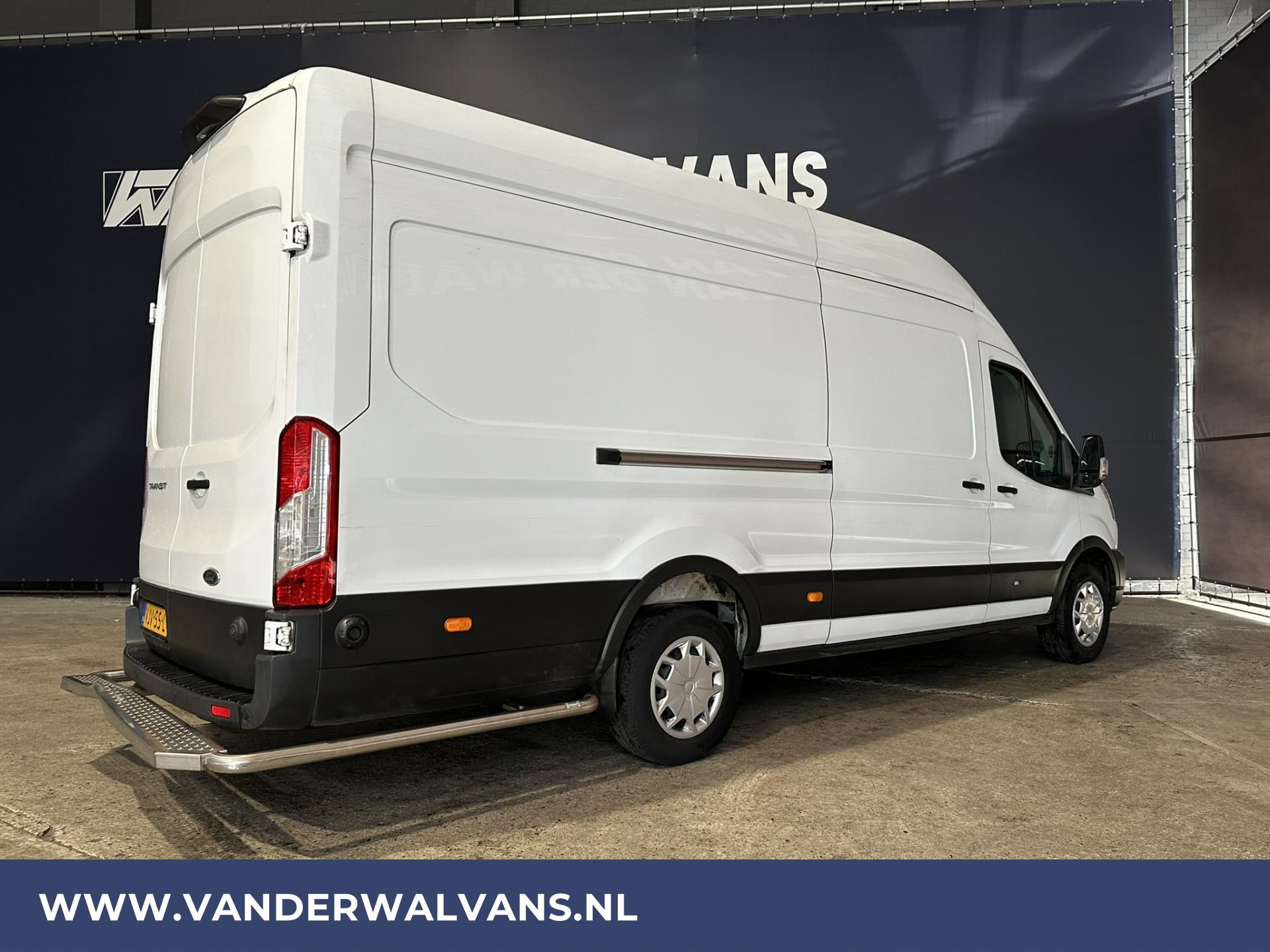 Foto 14 van Ford Transit 2.0 TDCI 130pk L4H3 Jumbo Euro6 Airco | Camera | Cruisecontrol | Parkeersensoren