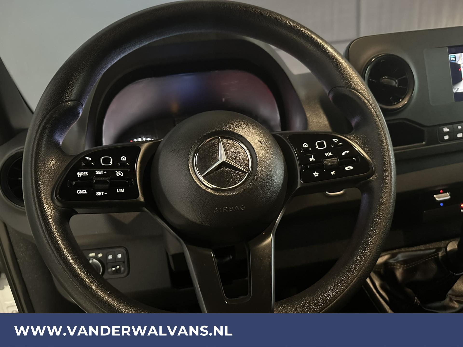 Foto 7 van Mercedes-Benz Sprinter 317 CDI 170pk L3H2 Euro6 ** Airco | Camera | Navigatie | Cruisecontrol