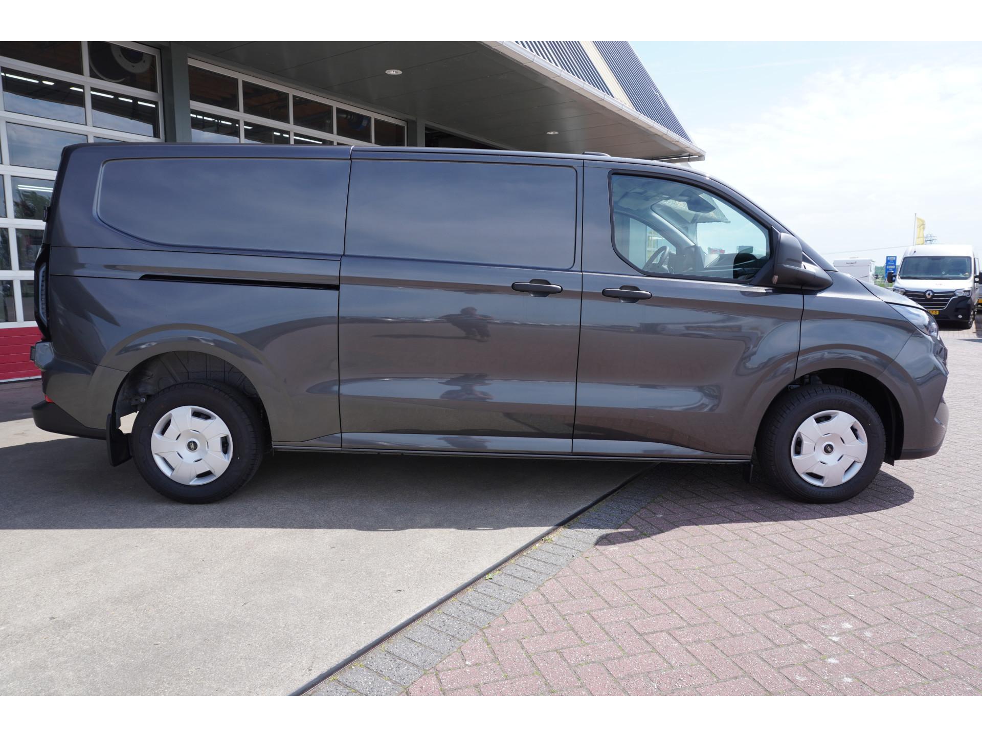 Foto 3 van Ford Transit Custom 320L 2.0 TDCI 170PK L2H1 Trend Automaat Schuifdeur L / R