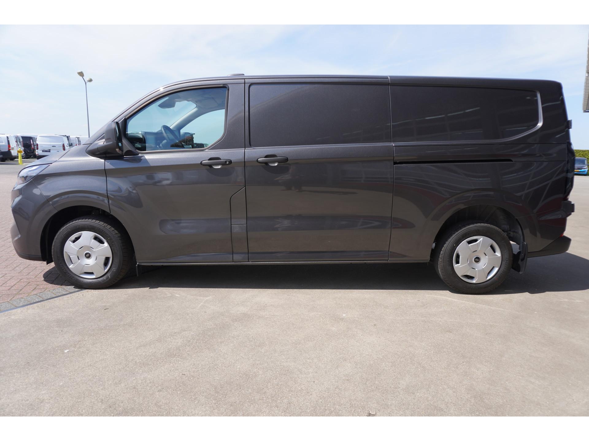 Foto 8 van Ford Transit Custom 320L 2.0 TDCI 170PK L2H1 Trend Automaat Schuifdeur L / R