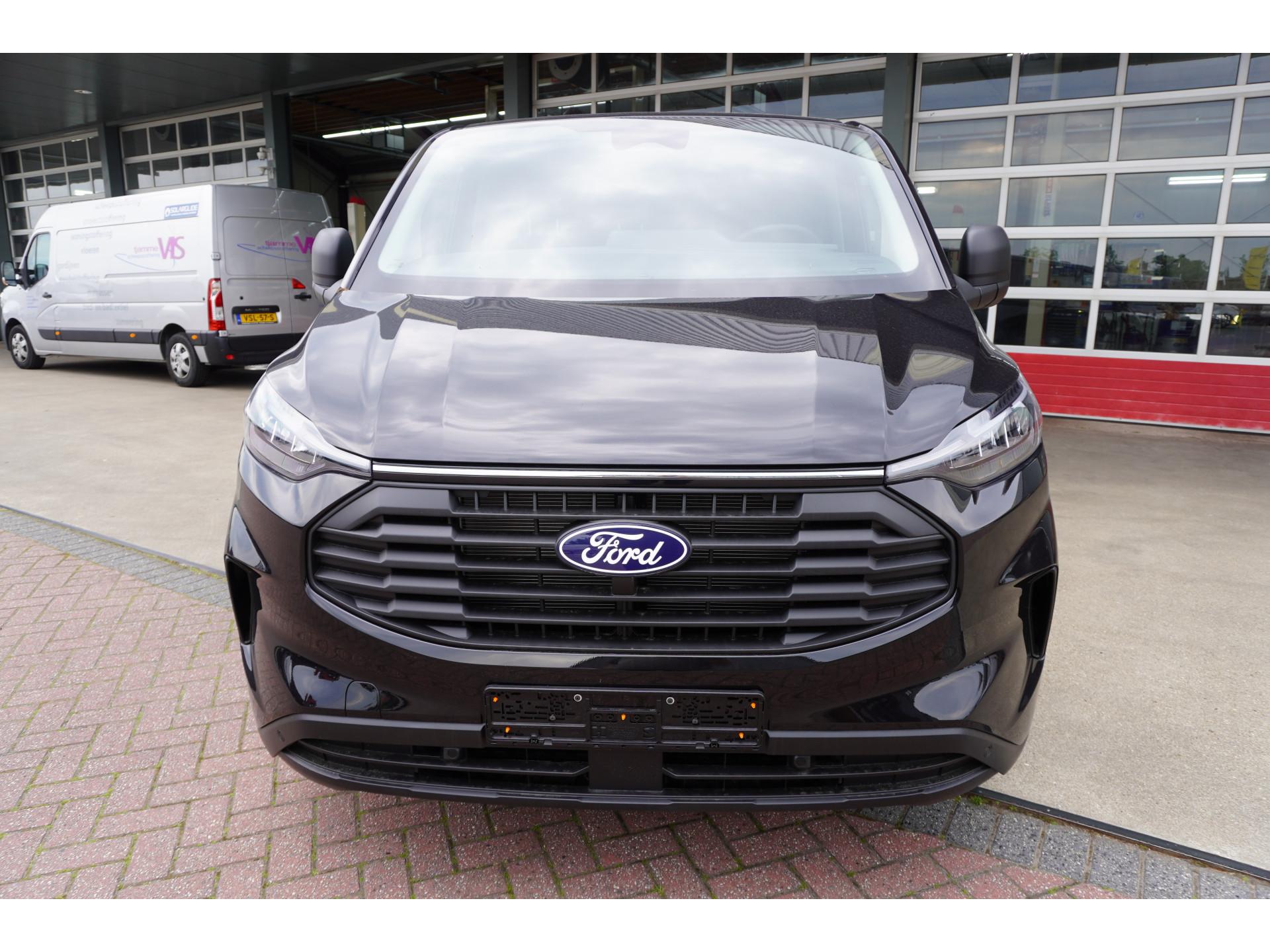 Foto 11 van Ford Transit Custom 320L 2.0 TDCI 170PK L2H1 Trend Automaat Schuifdeur L / R