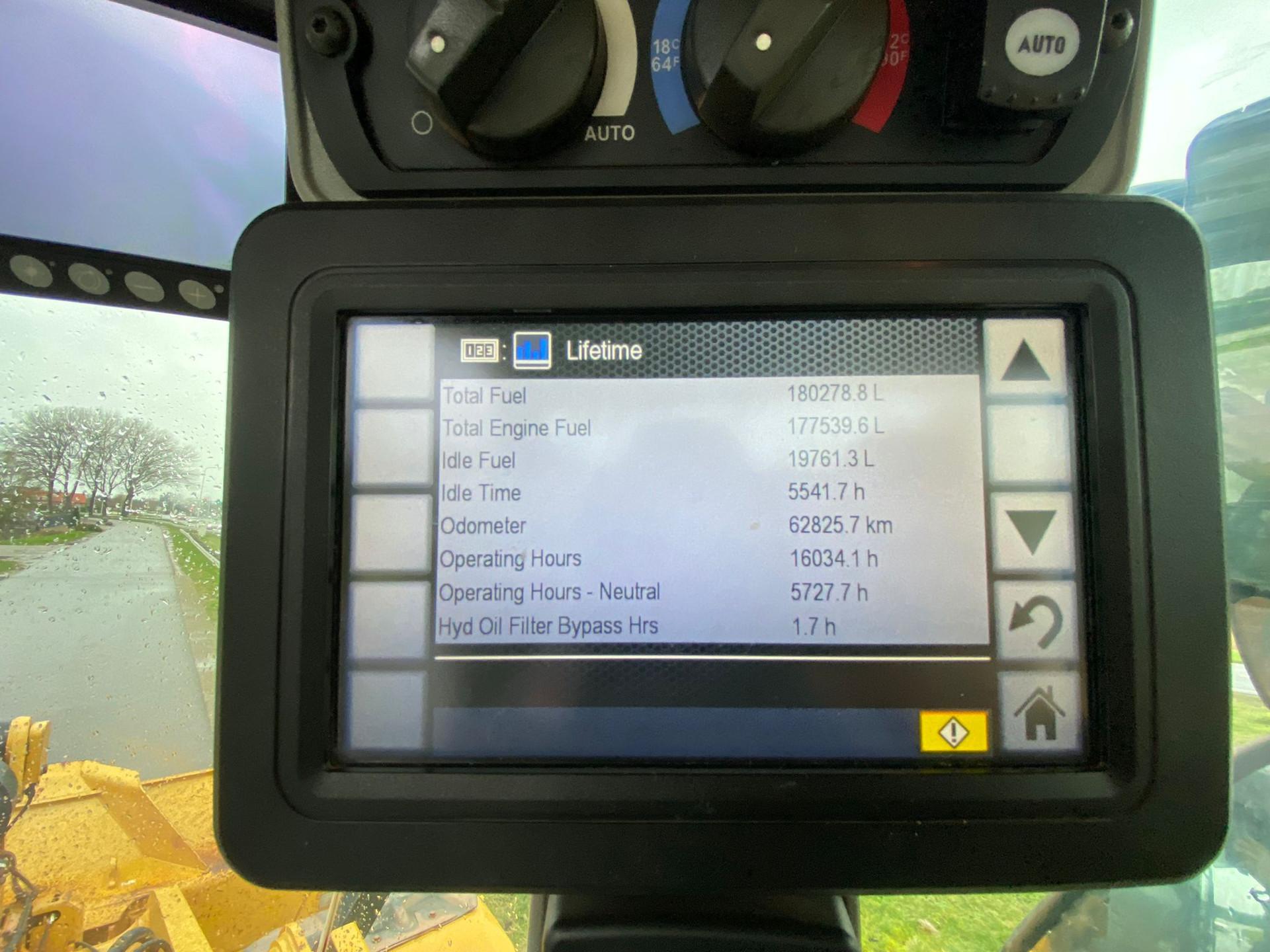 Foto 21 van Cat 966M XE