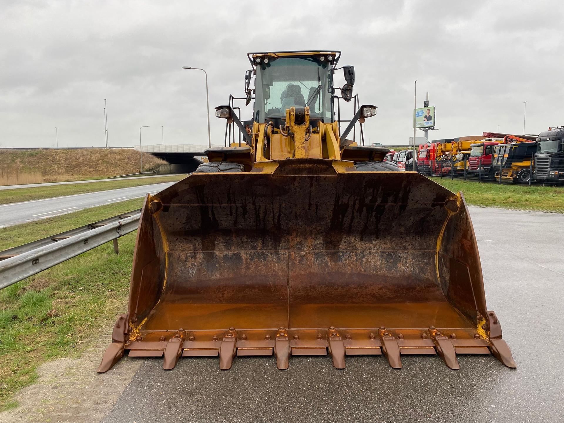 Foto 7 van Cat 966M XE