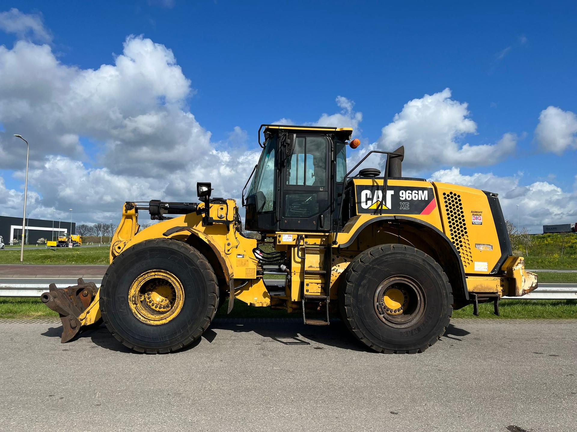 Foto 1 van Cat 966M XE XE