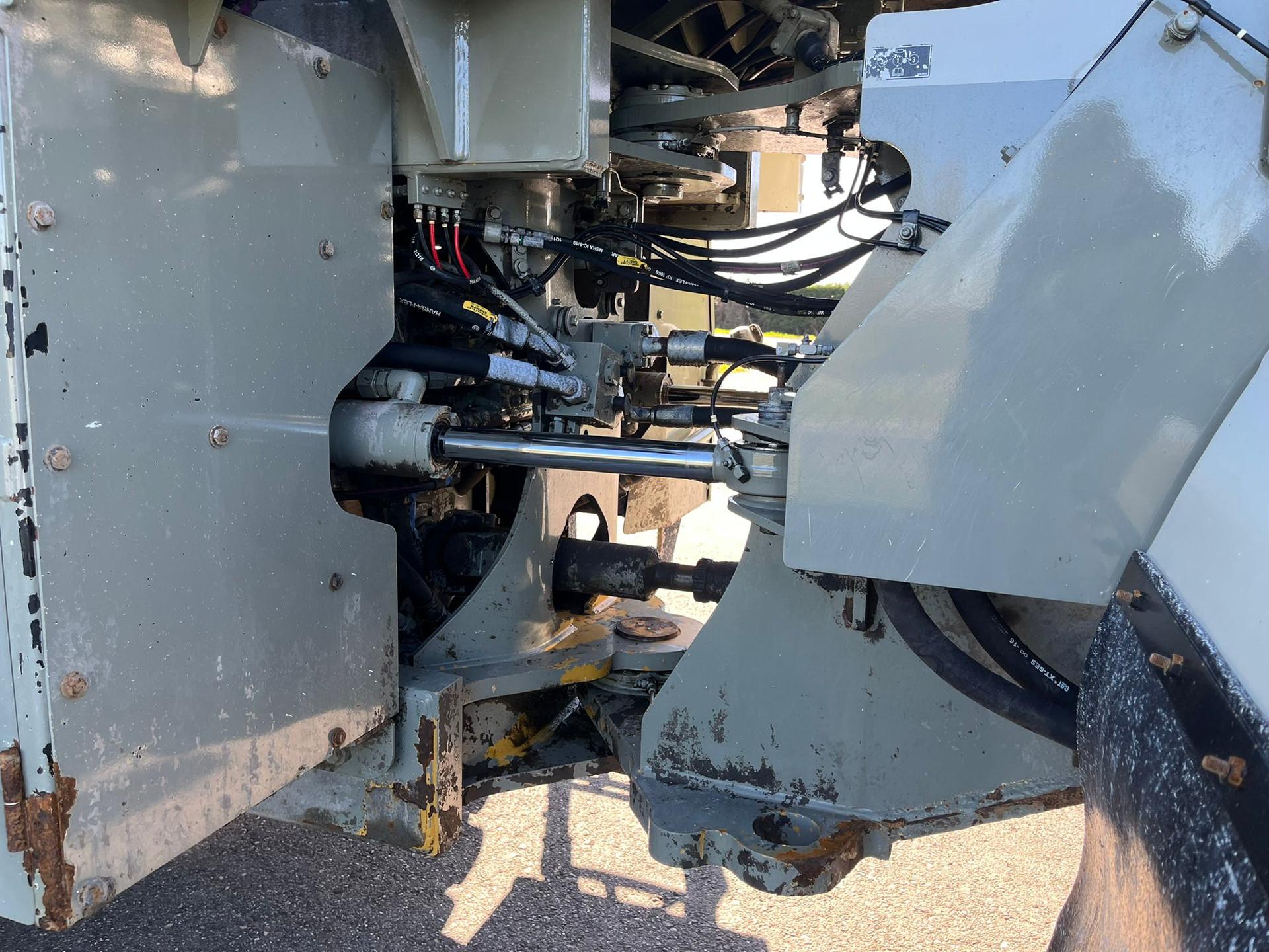 Foto 14 van Cat 972M XE