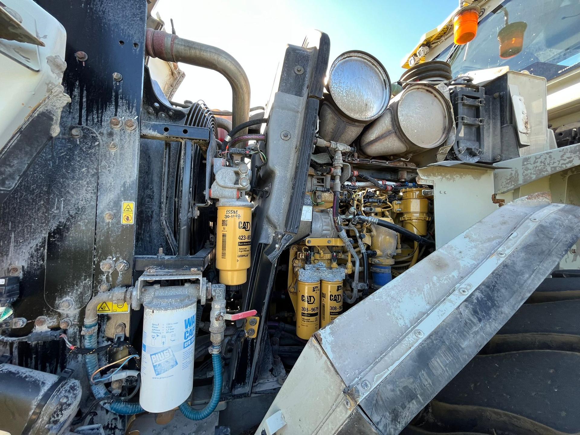Foto 18 van Cat 972M XE