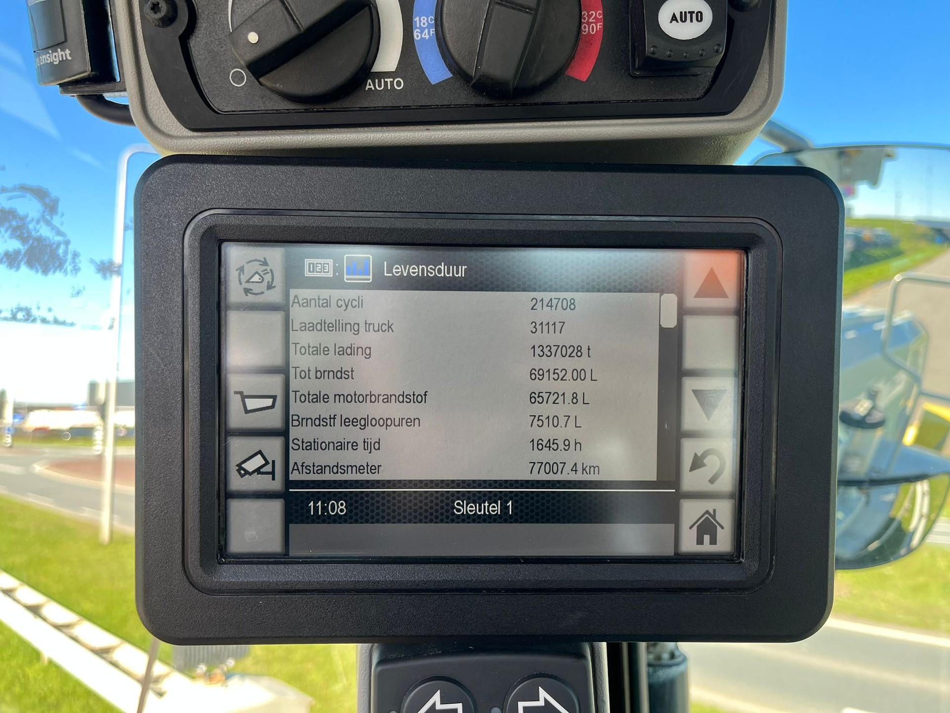 Foto 24 van Cat 972M XE