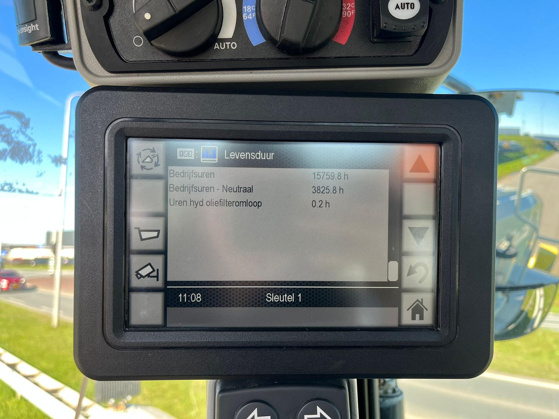 Foto 25 van Cat 972M XE