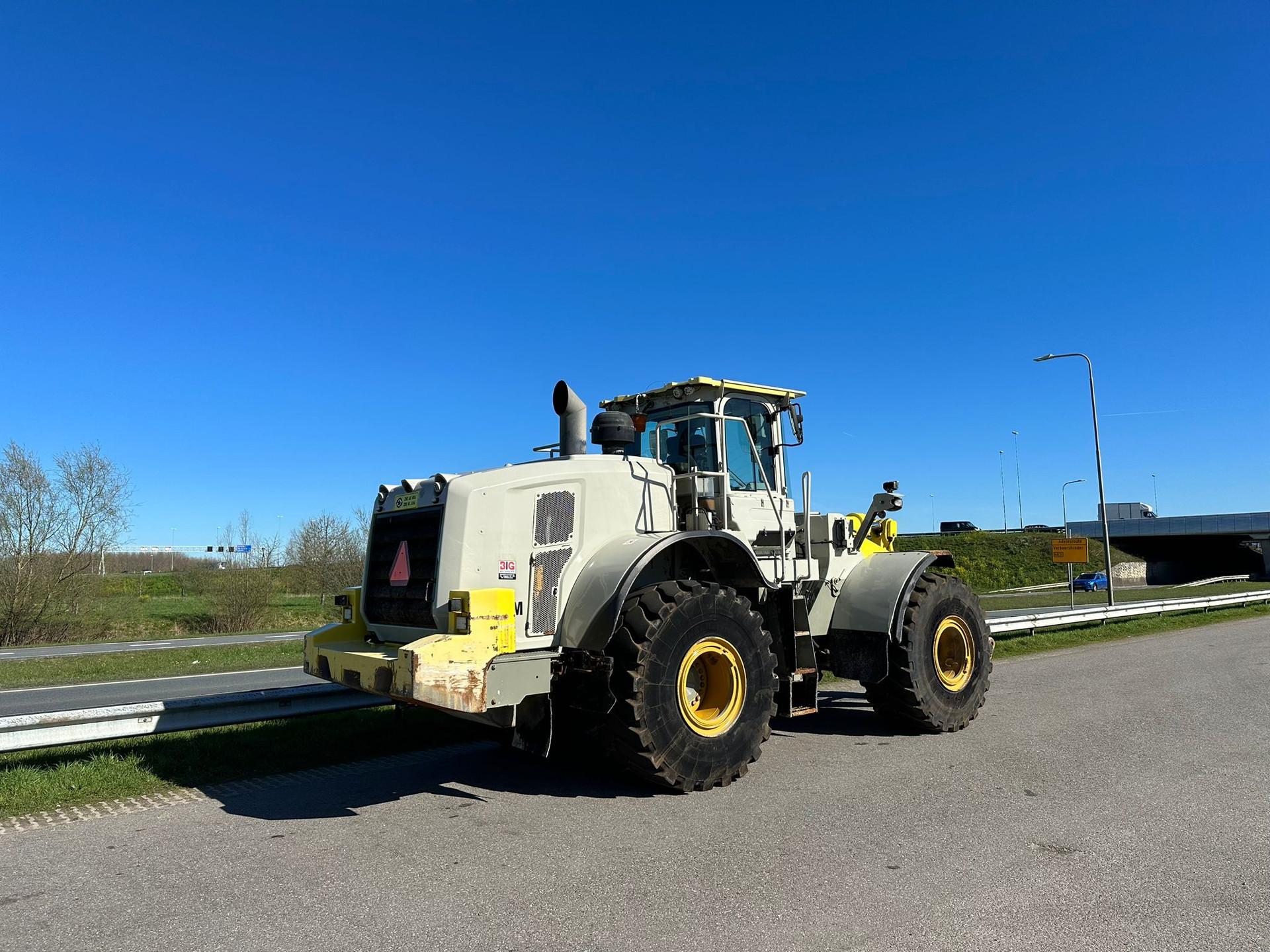 Foto 5 van Cat 972M XE