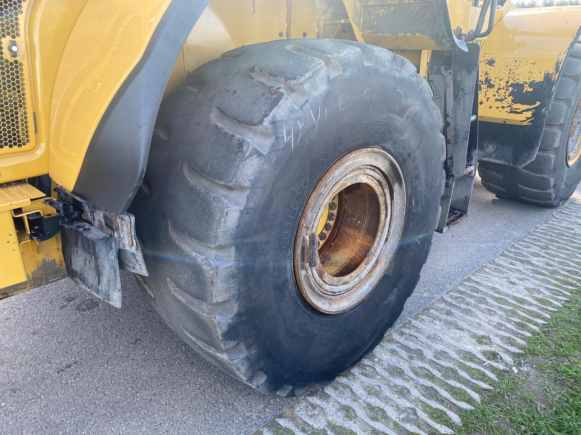 Foto 10 van Cat 966M XE