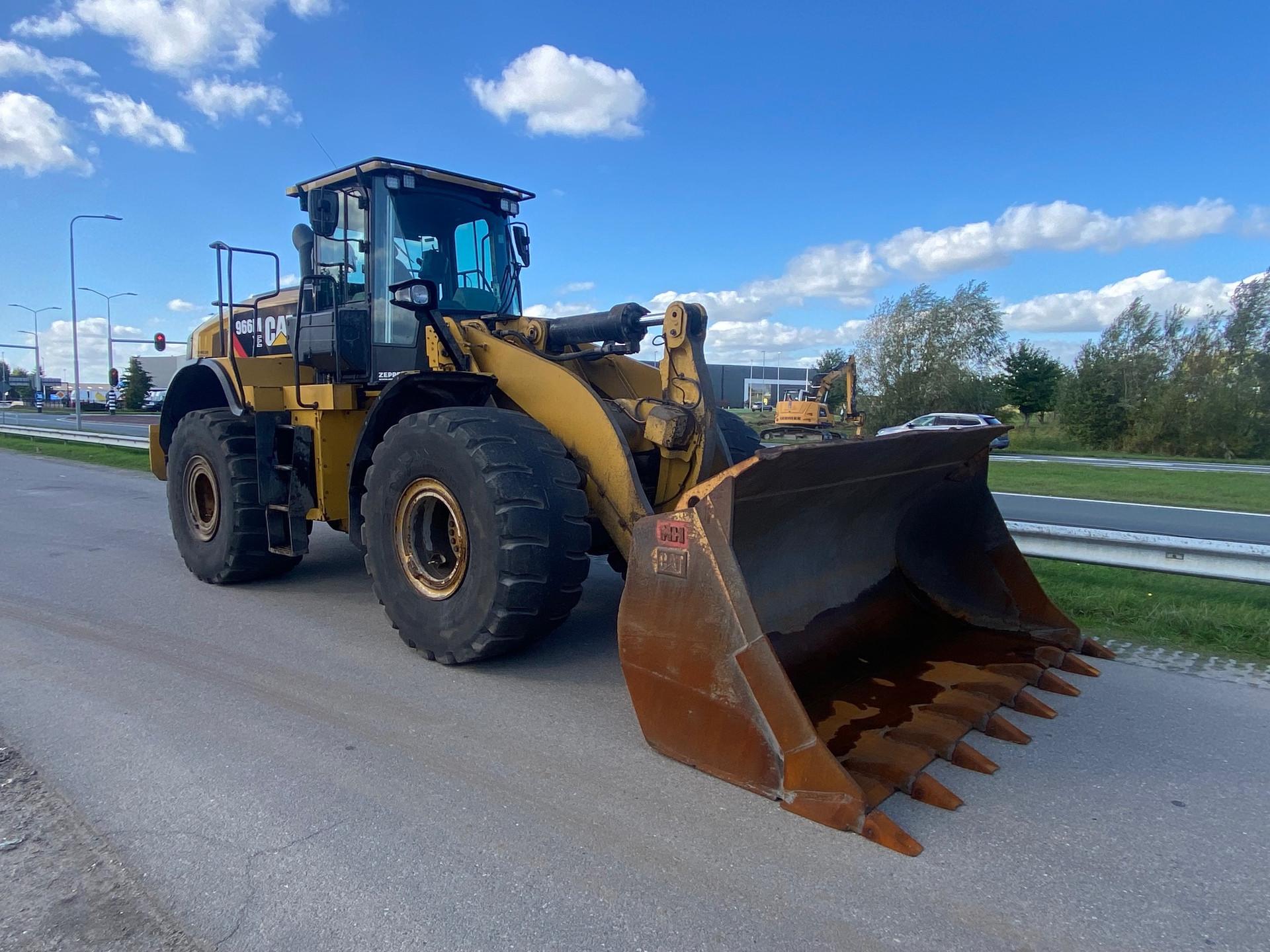 Foto 6 van Cat 966M XE