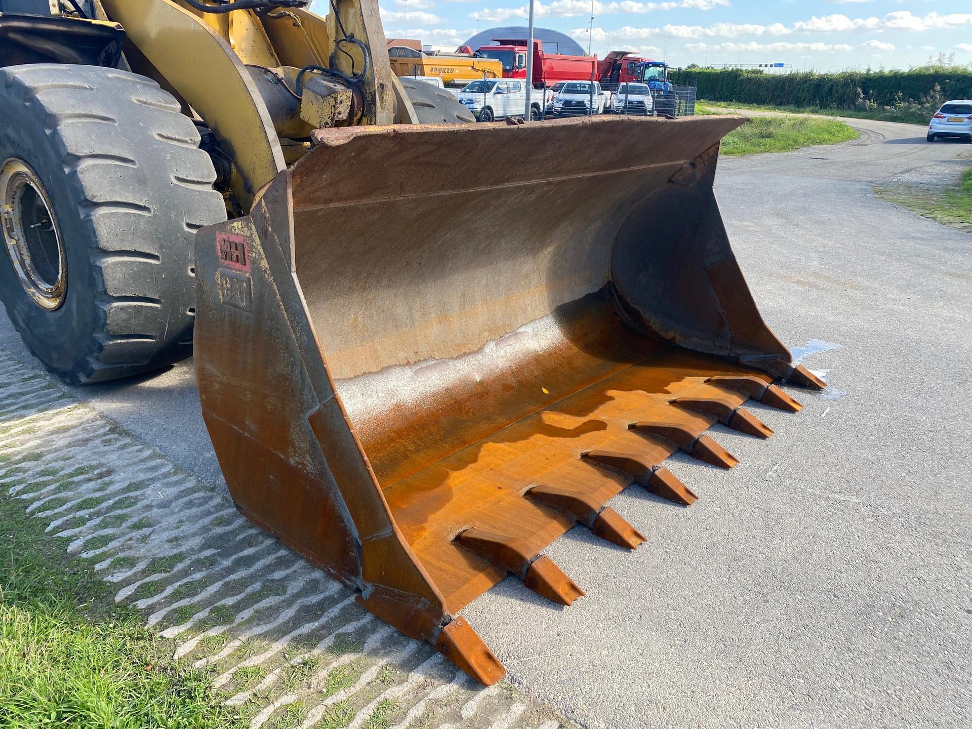 Foto 7 van Cat 966M XE