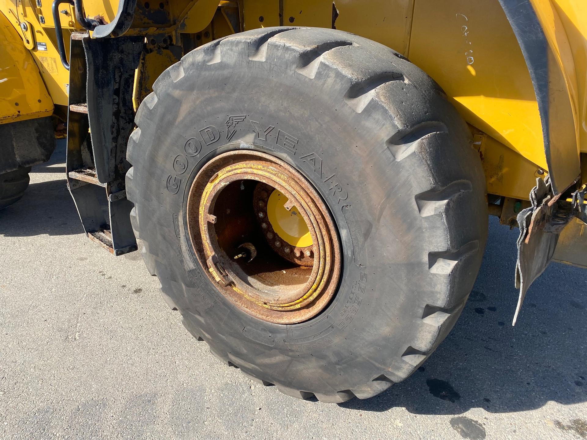 Foto 9 van Cat 966M XE
