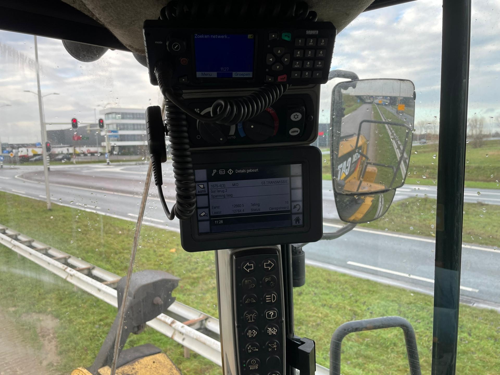 Foto 14 van Cat 972M XE