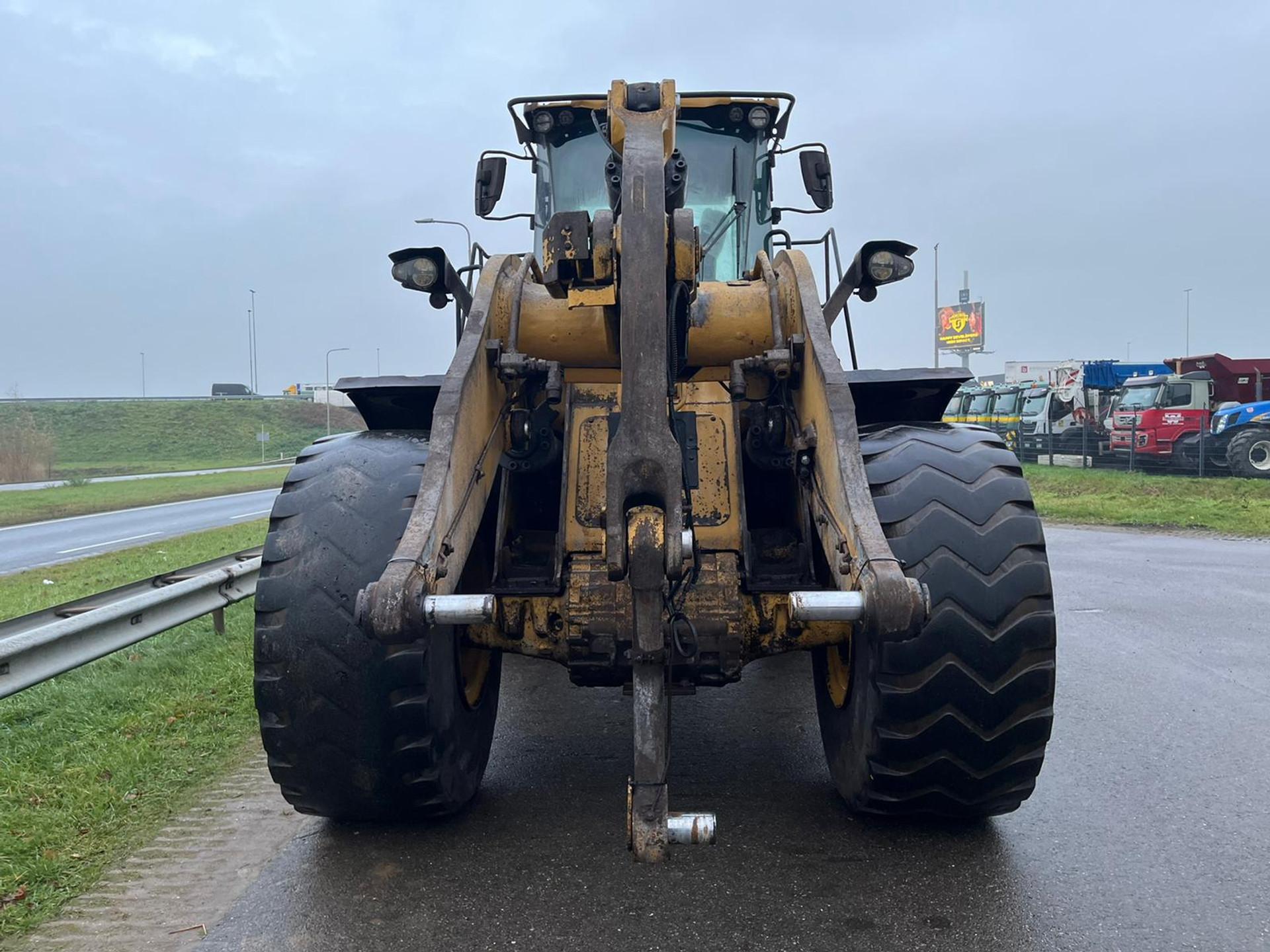 Foto 11 van Cat 972M XE