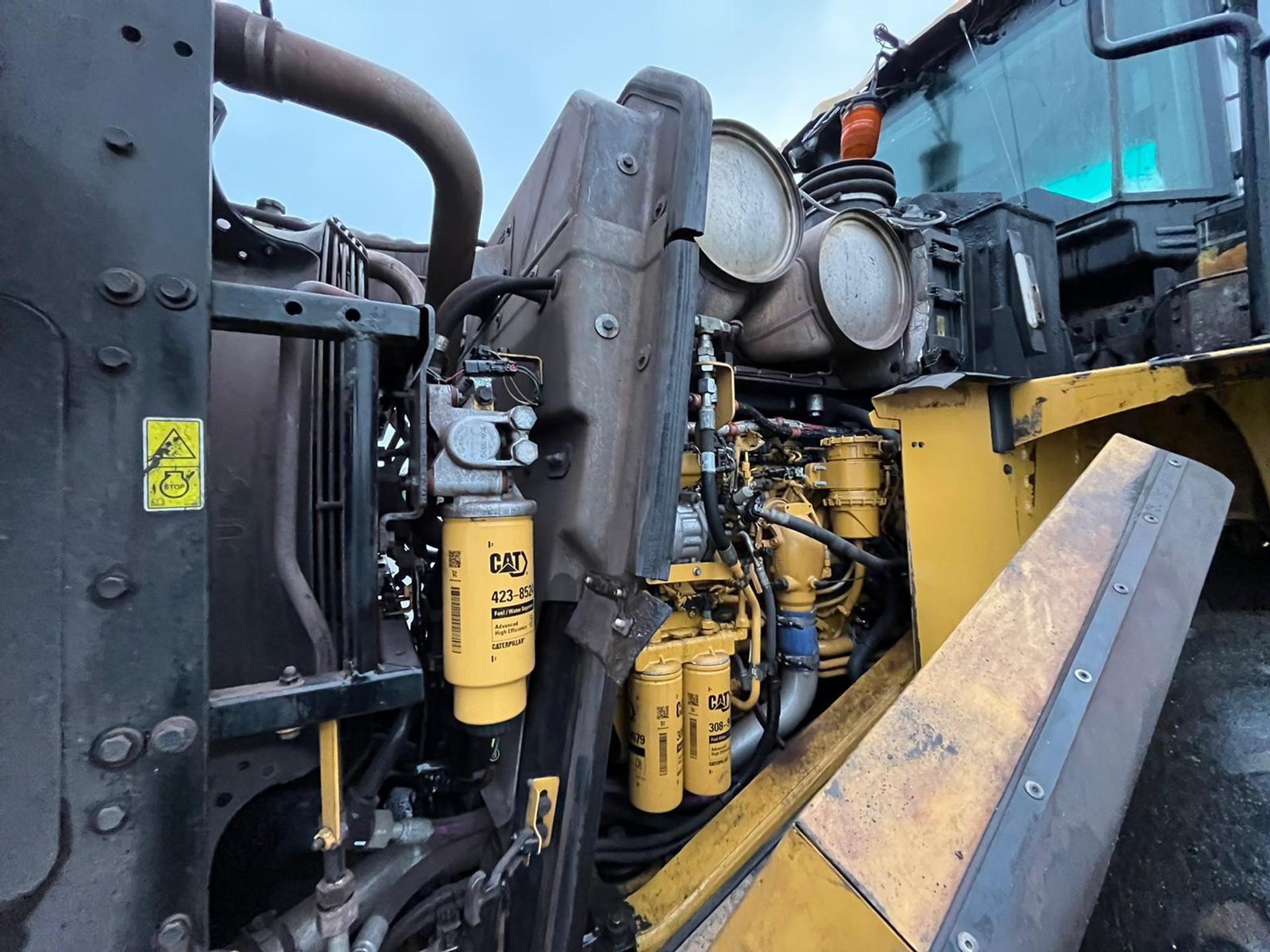Foto 17 van Cat 972M XE