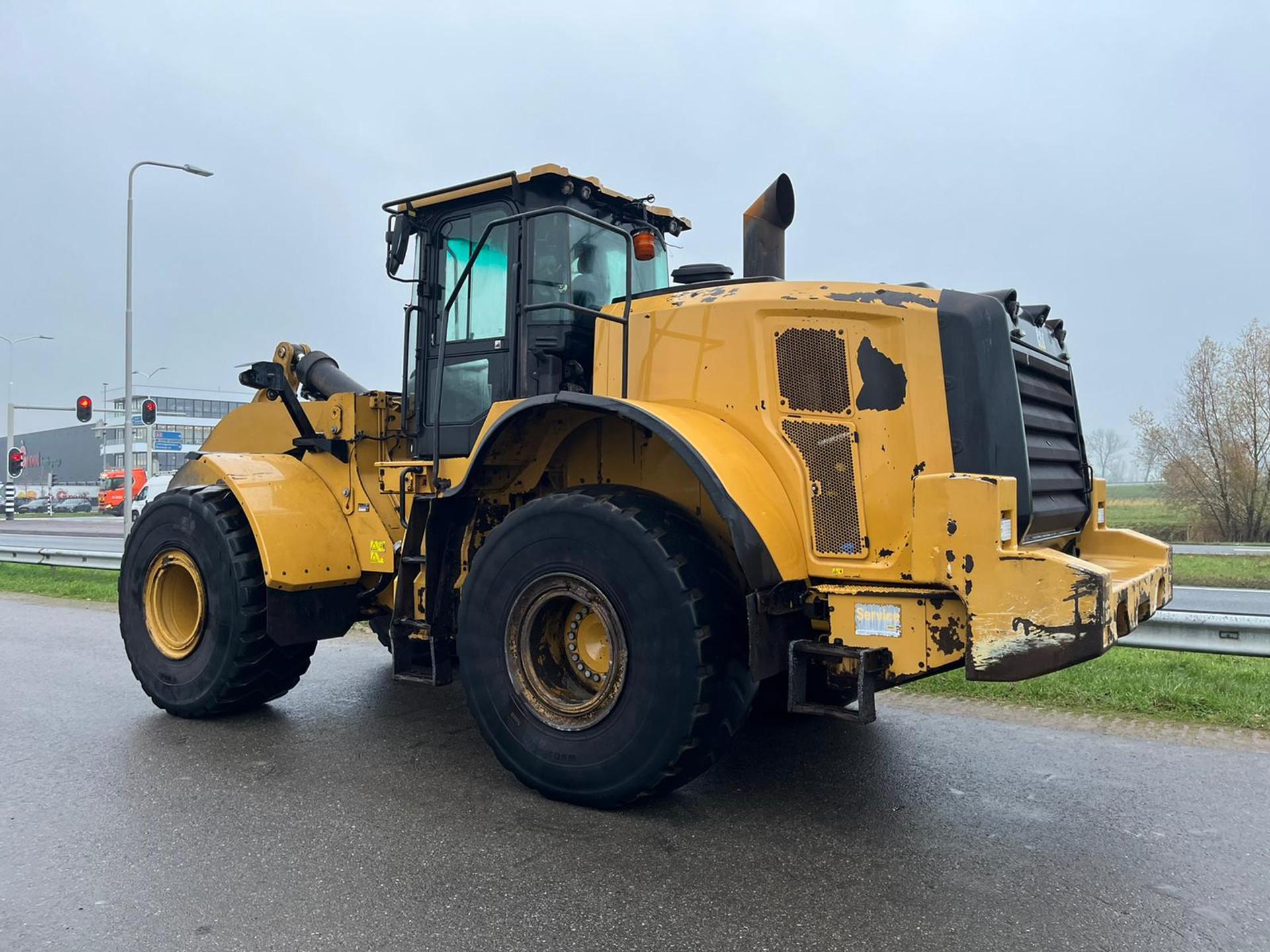 Foto 3 van Cat 972M XE