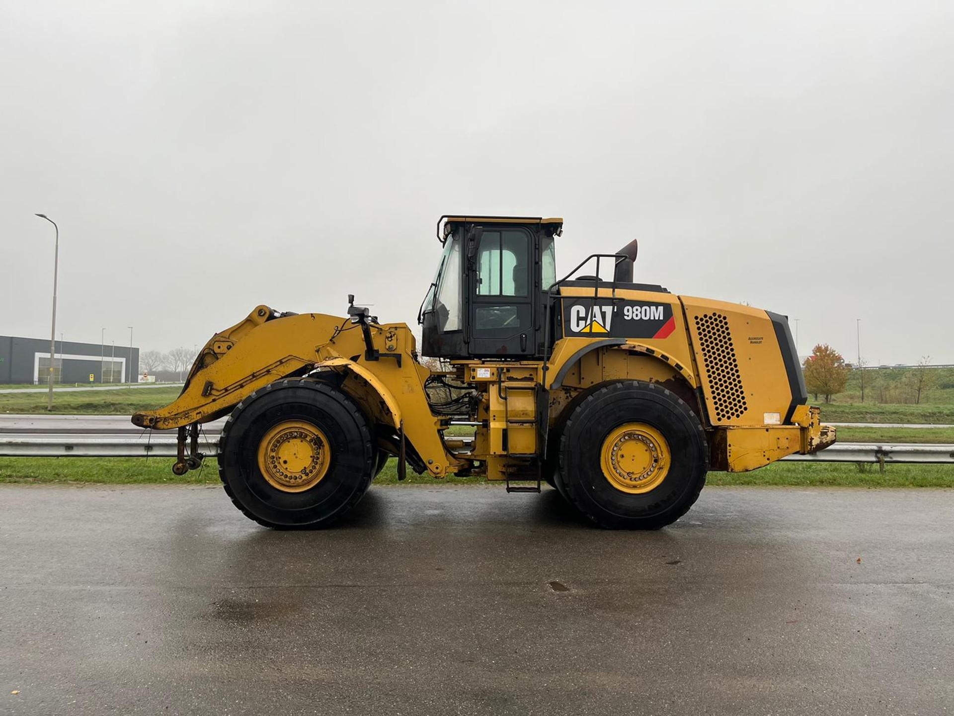 Foto 1 van Cat 980M