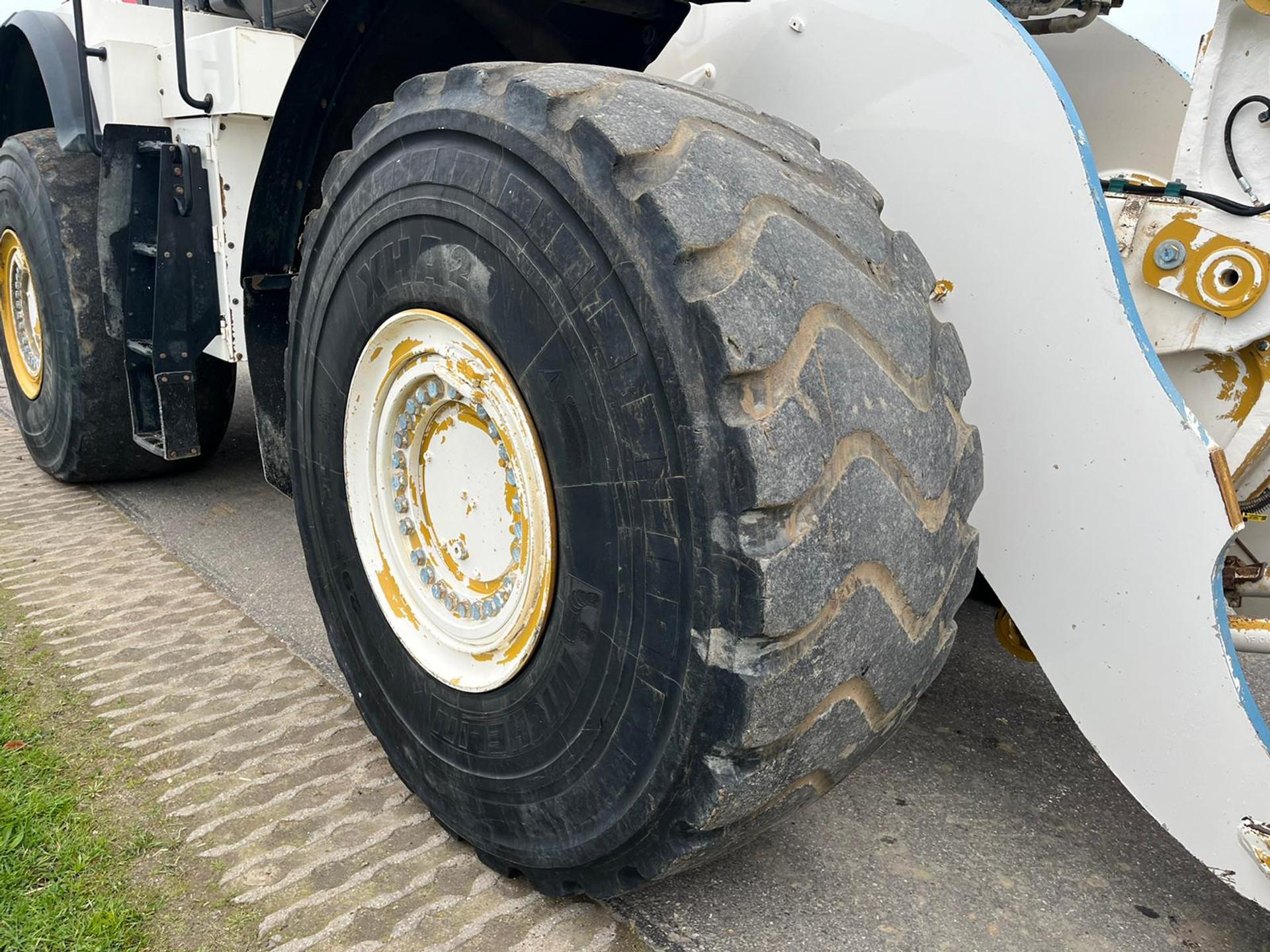 Foto 12 van Cat 980M