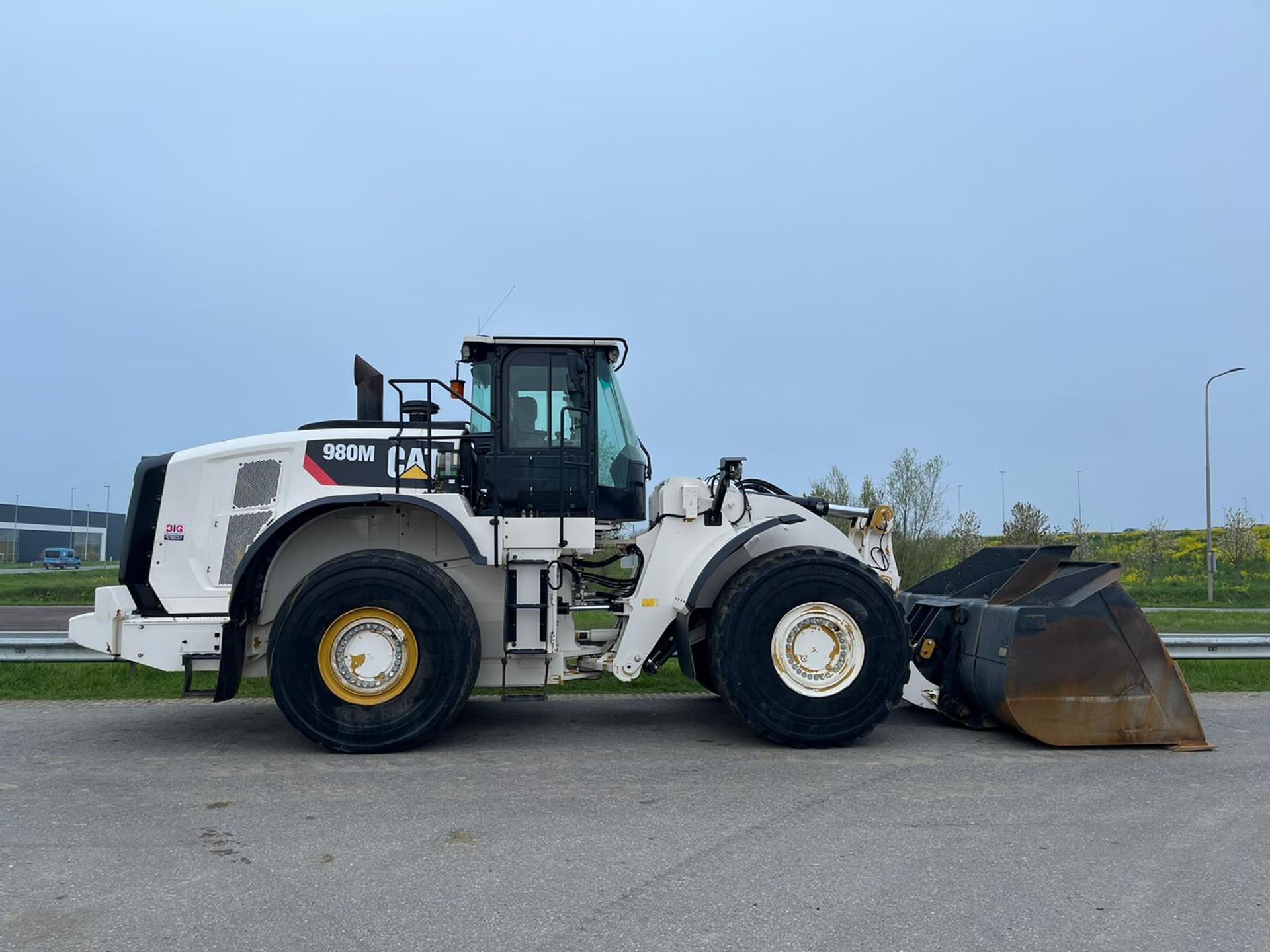 Foto 7 van Cat 980M