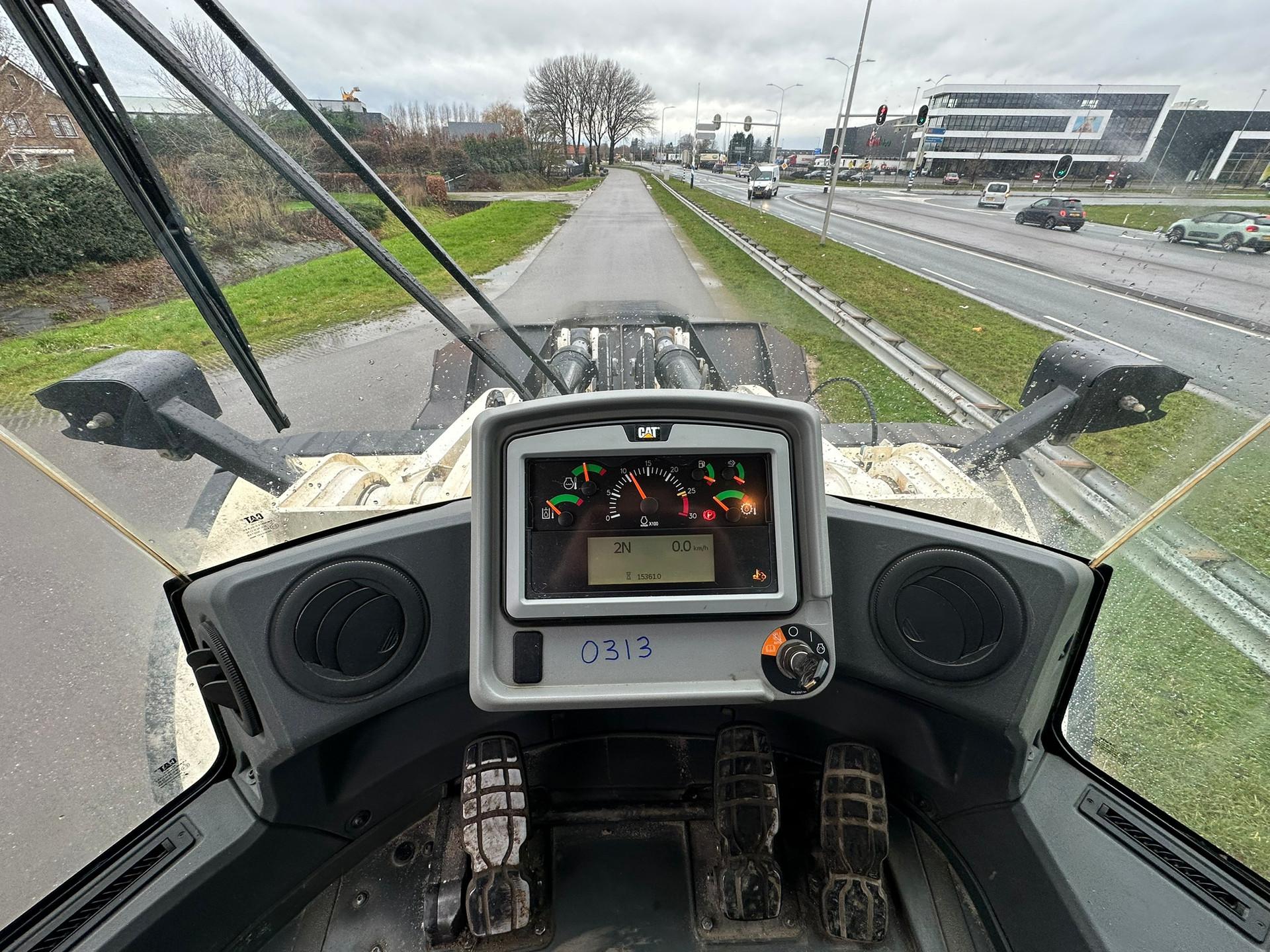 Foto 20 van Cat 980M