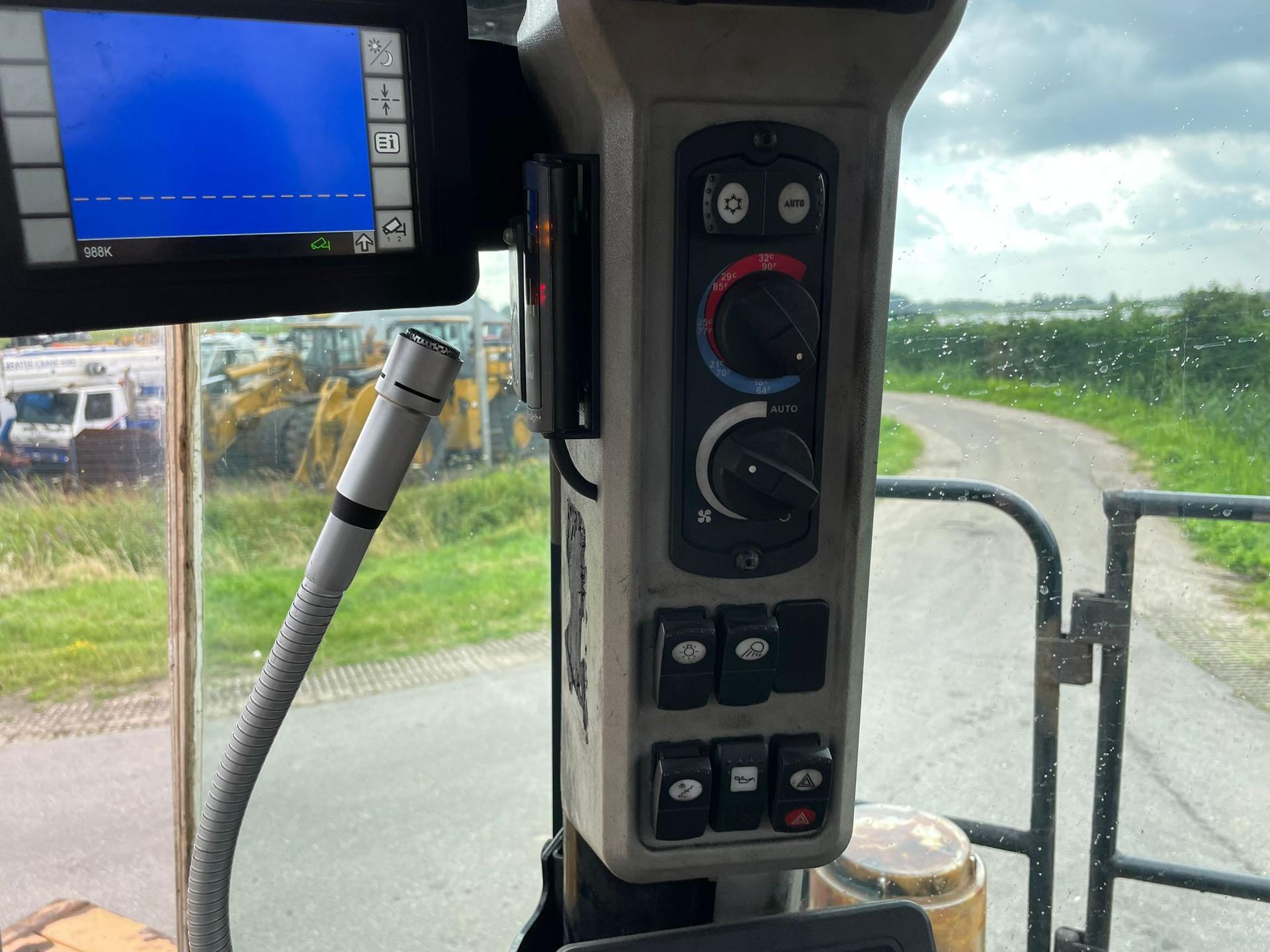 Foto 27 van Cat 988K - CE / EPA