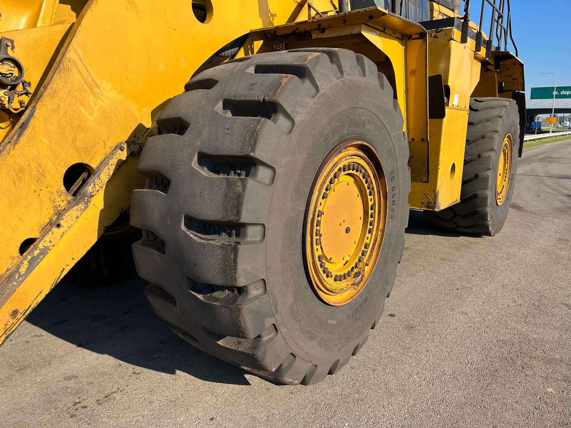 Foto 10 van Cat 988K - CE / EPA