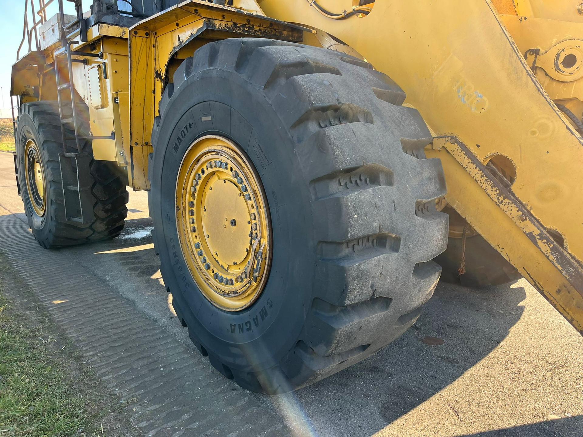 Foto 11 van Cat 988K - CE / EPA