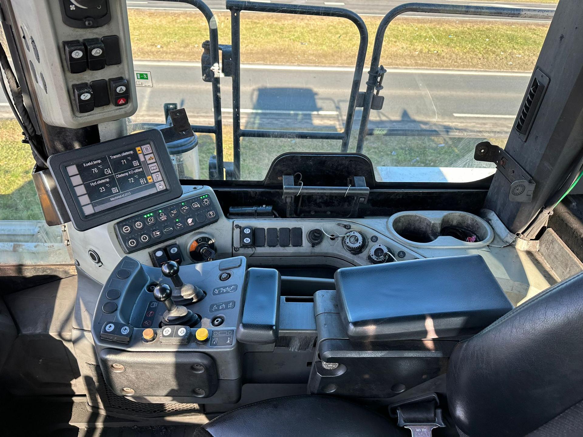 Foto 21 van Cat 988K - CE / EPA