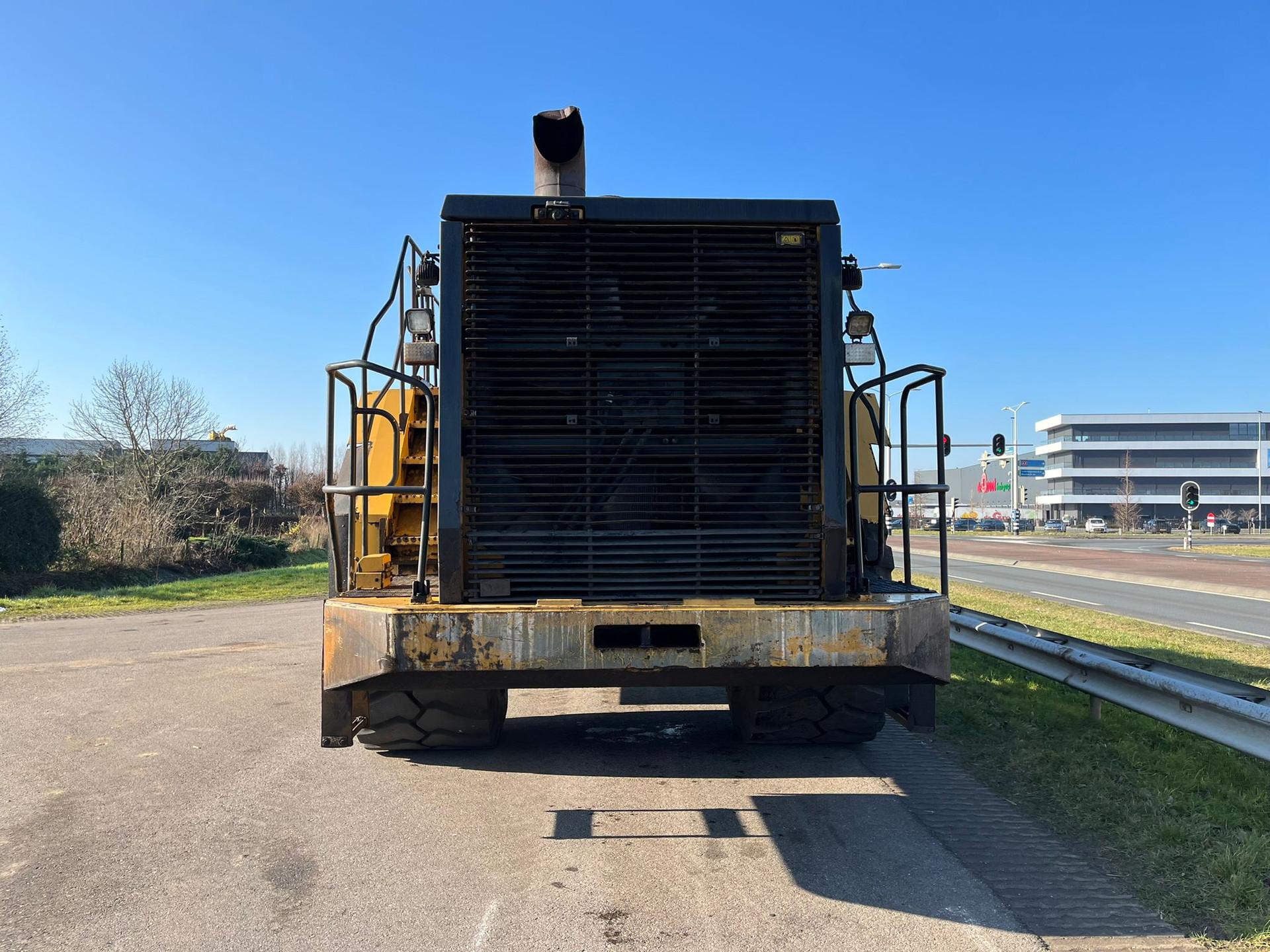 Foto 8 van Cat 988K - CE / EPA