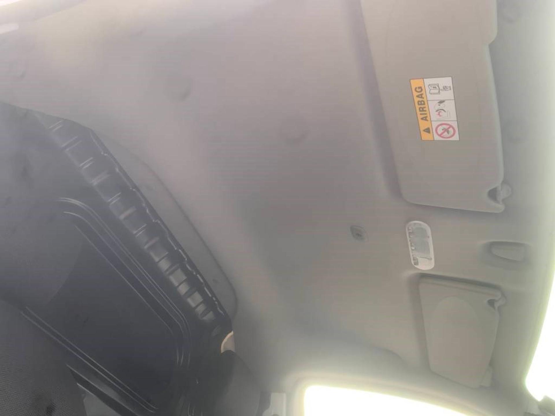 Foto 22 van Nissan E-NV 200
