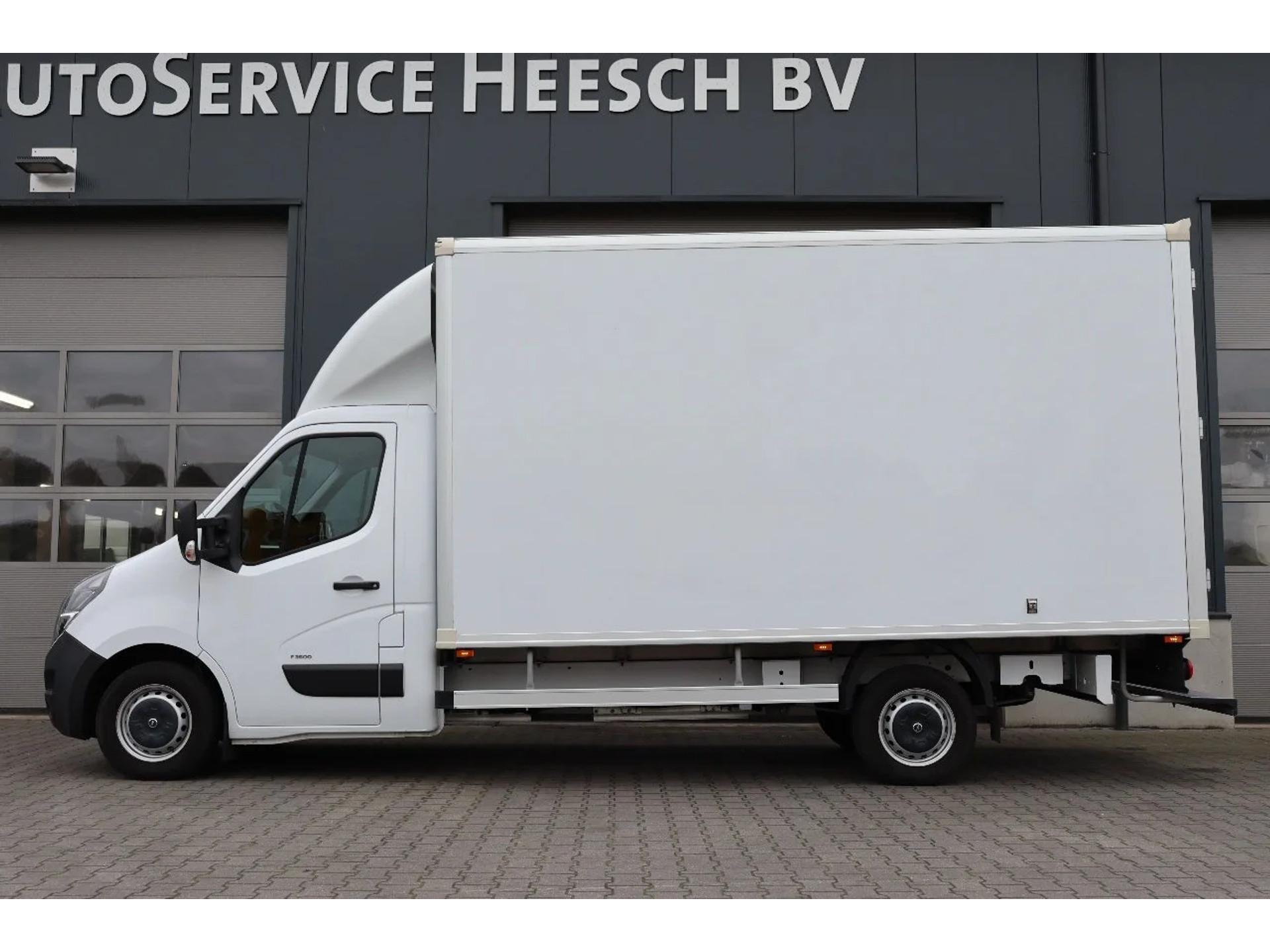 Foto 10 van Opel Movano Electric 70 kWh l Meubelbak l Airco l Camera l Bakwagen l 23.500 km!!