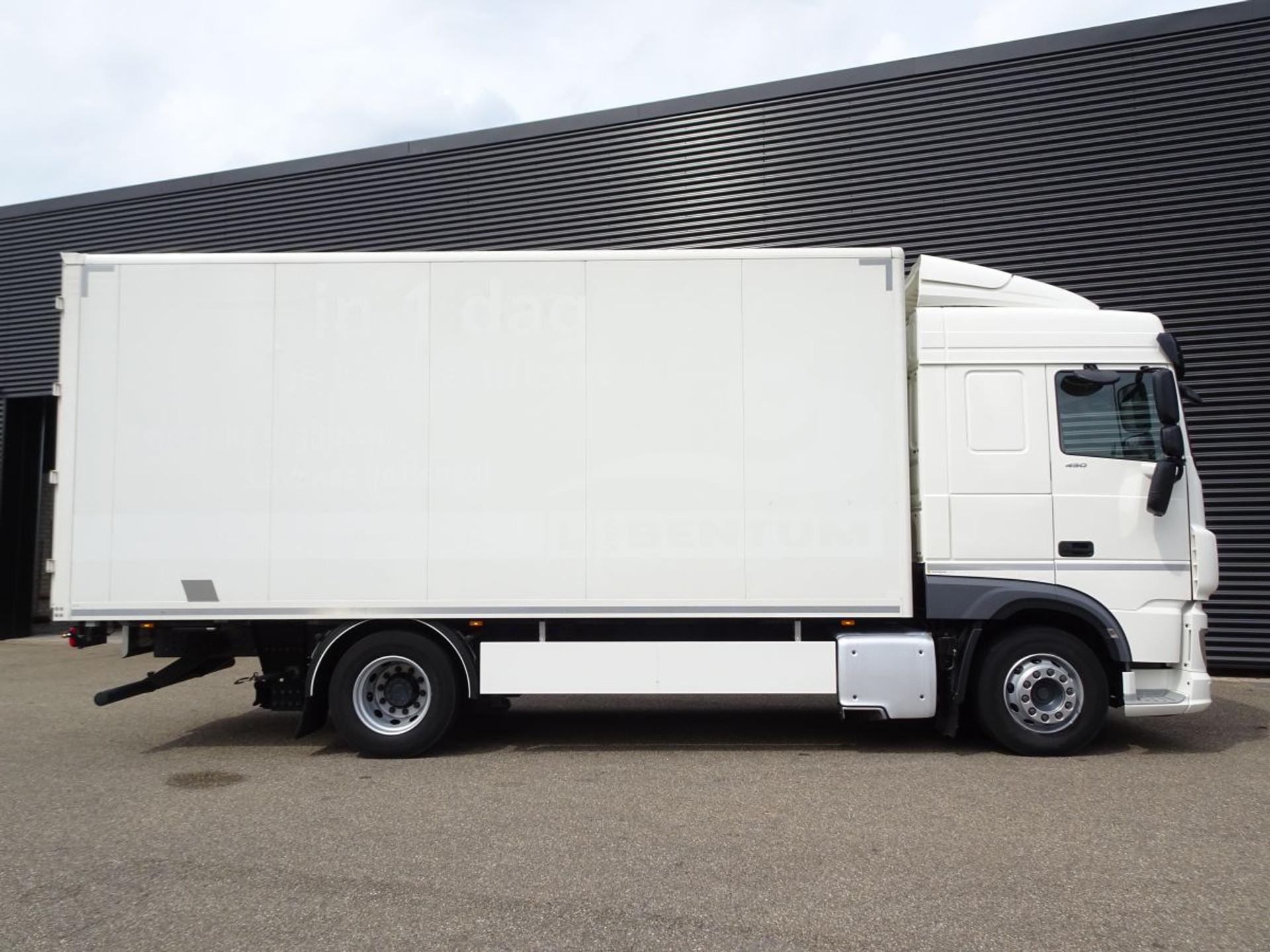 Foto 6 van DAF XF 450 FA / LES / FAHRSCHULE / 170 dkm!