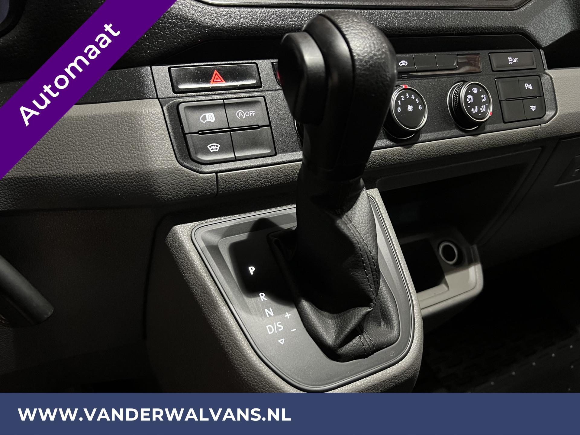 Foto 6 van Volkswagen Crafter 2.0 TDI 140pk DSG Automaat L3H3 L2H2 Euro6 Airco | Camera