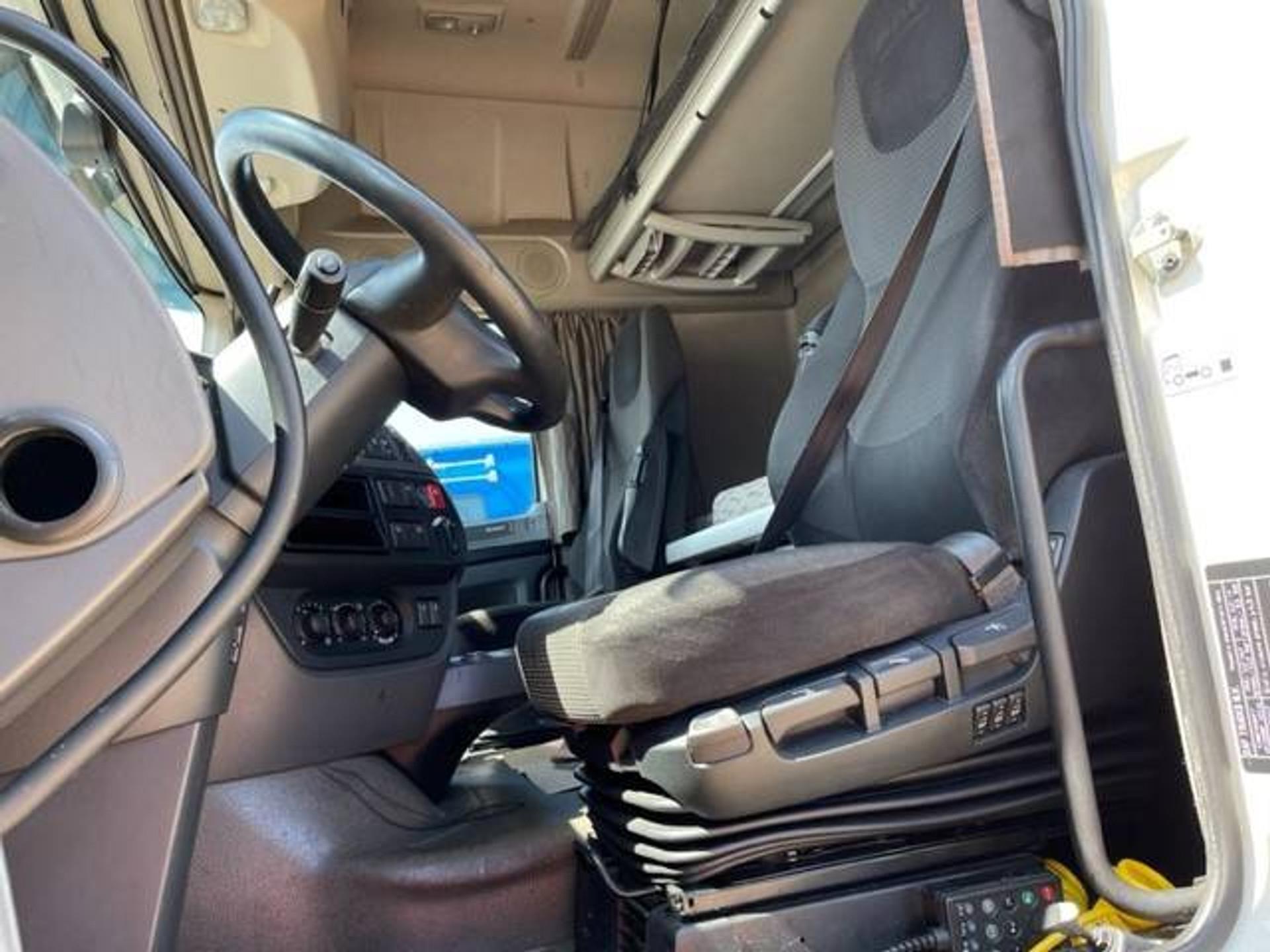 Foto 12 van DAF XF FT 480