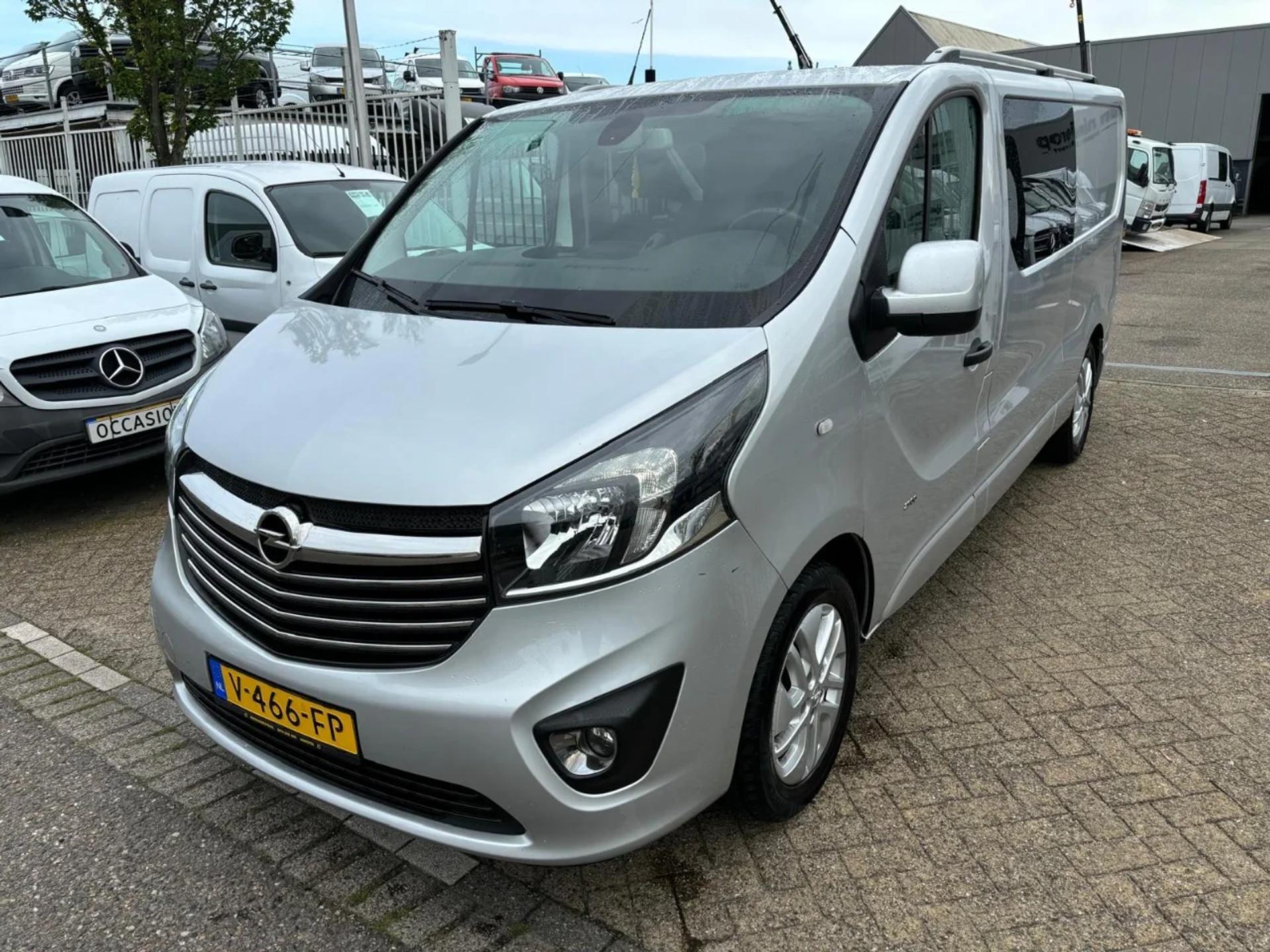 Foto 2 van Opel L2 dubcab airco navi trekhaak