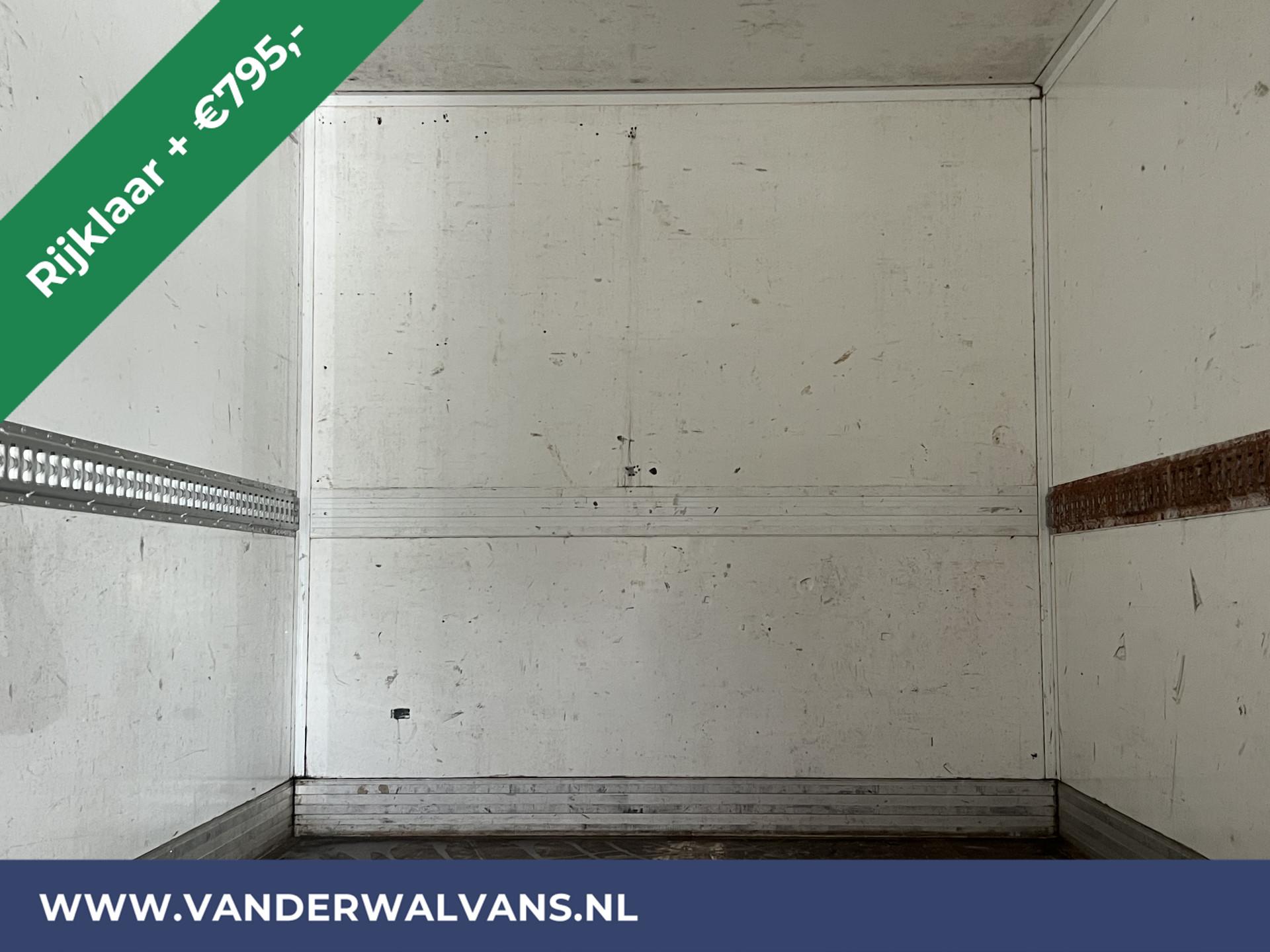 Foto 7 van Ford Transit 2.0 TDCI 130pk Bakwagen Deuren Trekhaak 2800kg *RIJKLAAR* | Airco |