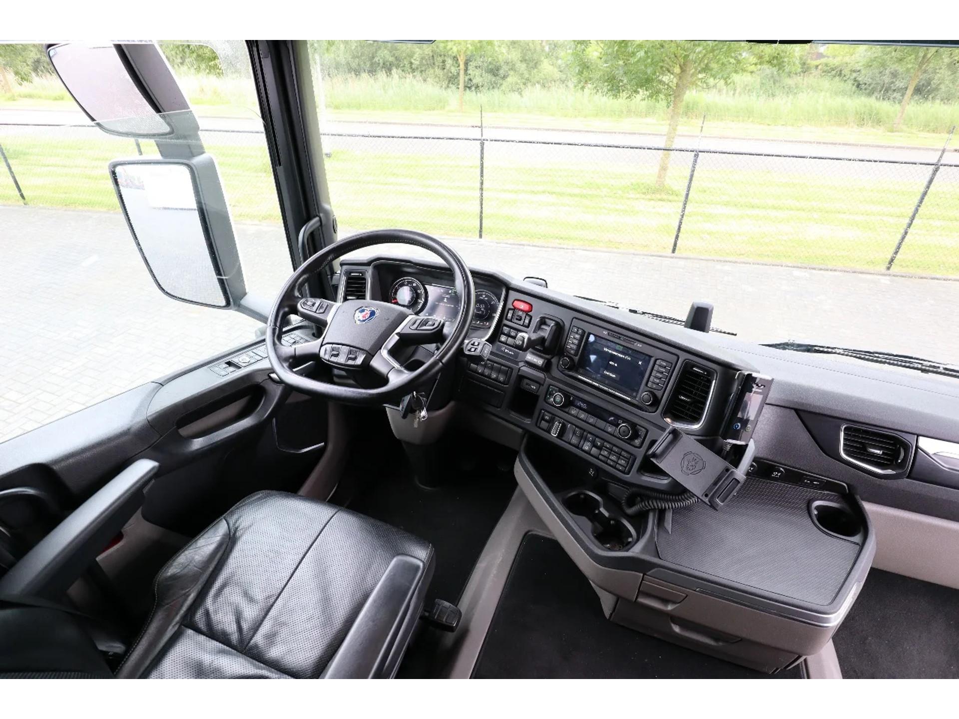 Foto 14 van Scania R540 NGS | 6X2 | RETARDER | FULL OPTION!