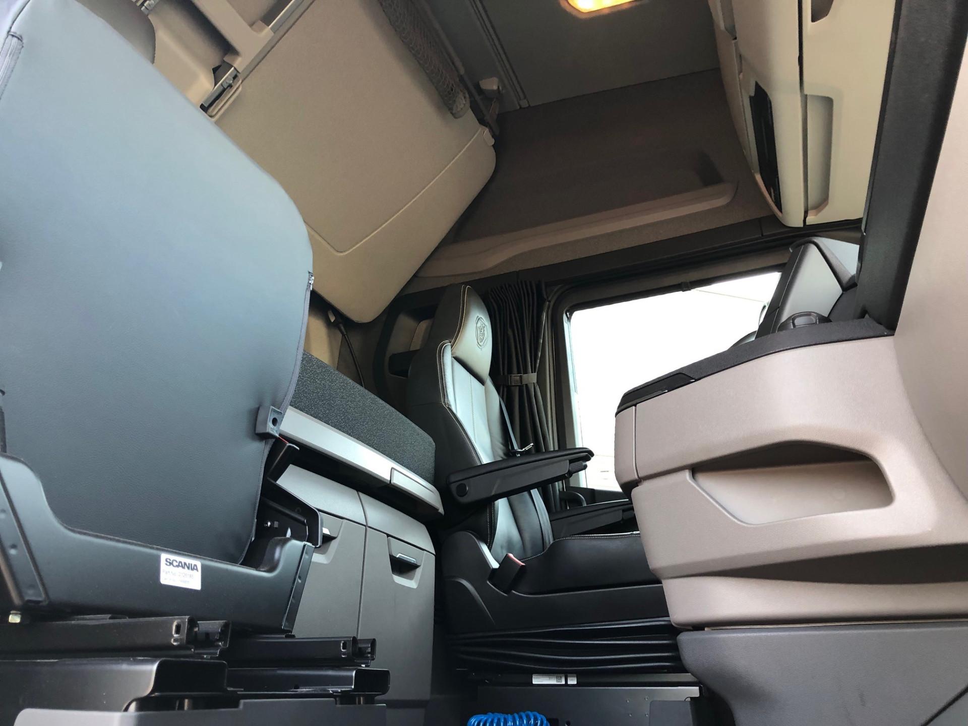 Foto 10 van Scania 530 S V8 Highline NGS