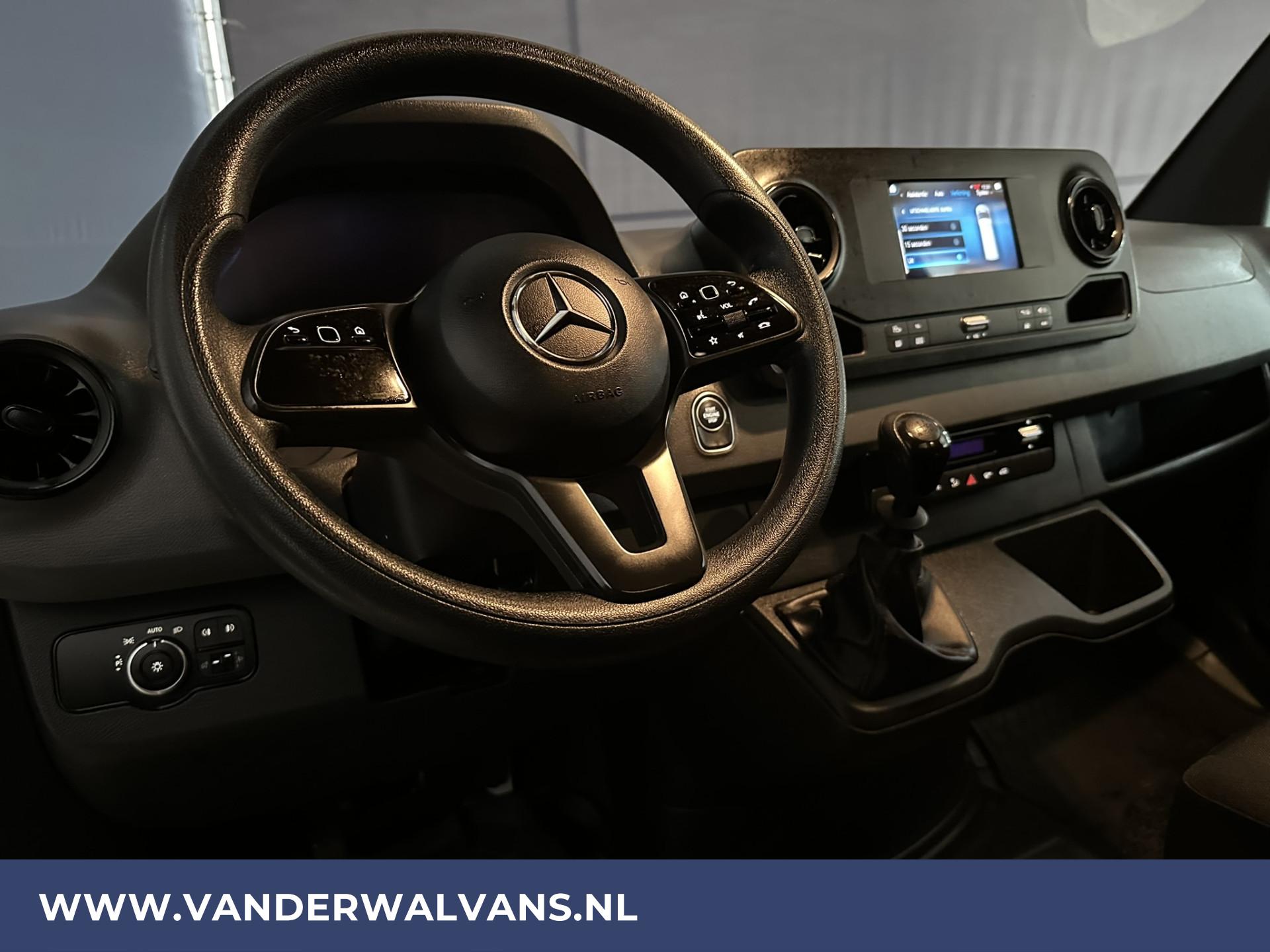 Foto 12 van Mercedes-Benz Sprinter 314 CDI L2H2 Euro6 Airco | Camera | Navigatie | Parkeersensoren