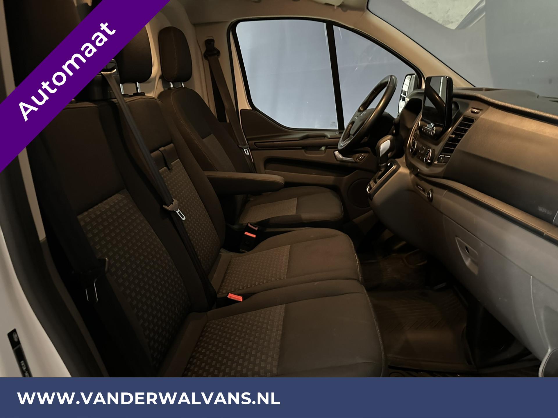 Foto 9 van Ford Transit Custom 2.0 TDCI 130pk Automaat L1H1 Euro6 Airco | Navigatie | Apple Carplay