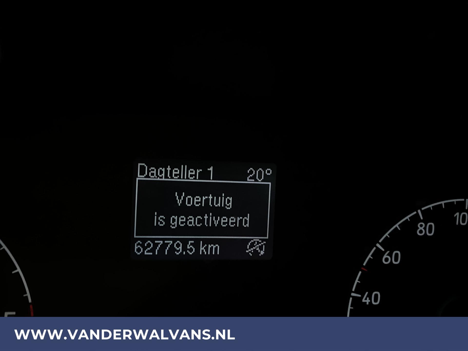 Foto 20 van Ford Transit 2.0TDCI 130pk L2H2 Euro6 Airco | Cruise | Apple carplay