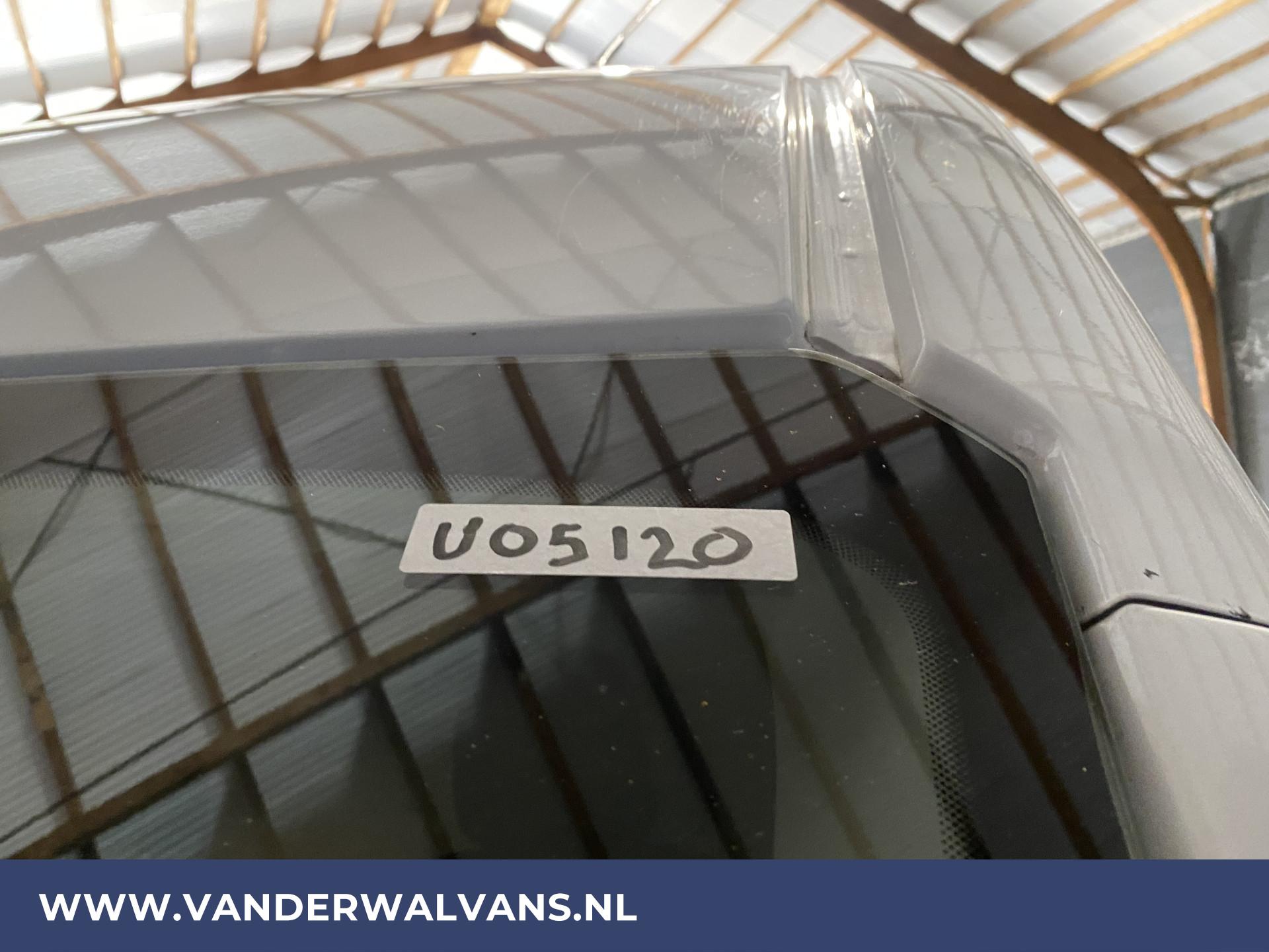 Foto 22 van Ford Transit 2.0TDCI 130pk L2H2 Euro6 Airco | Cruise | Apple carplay