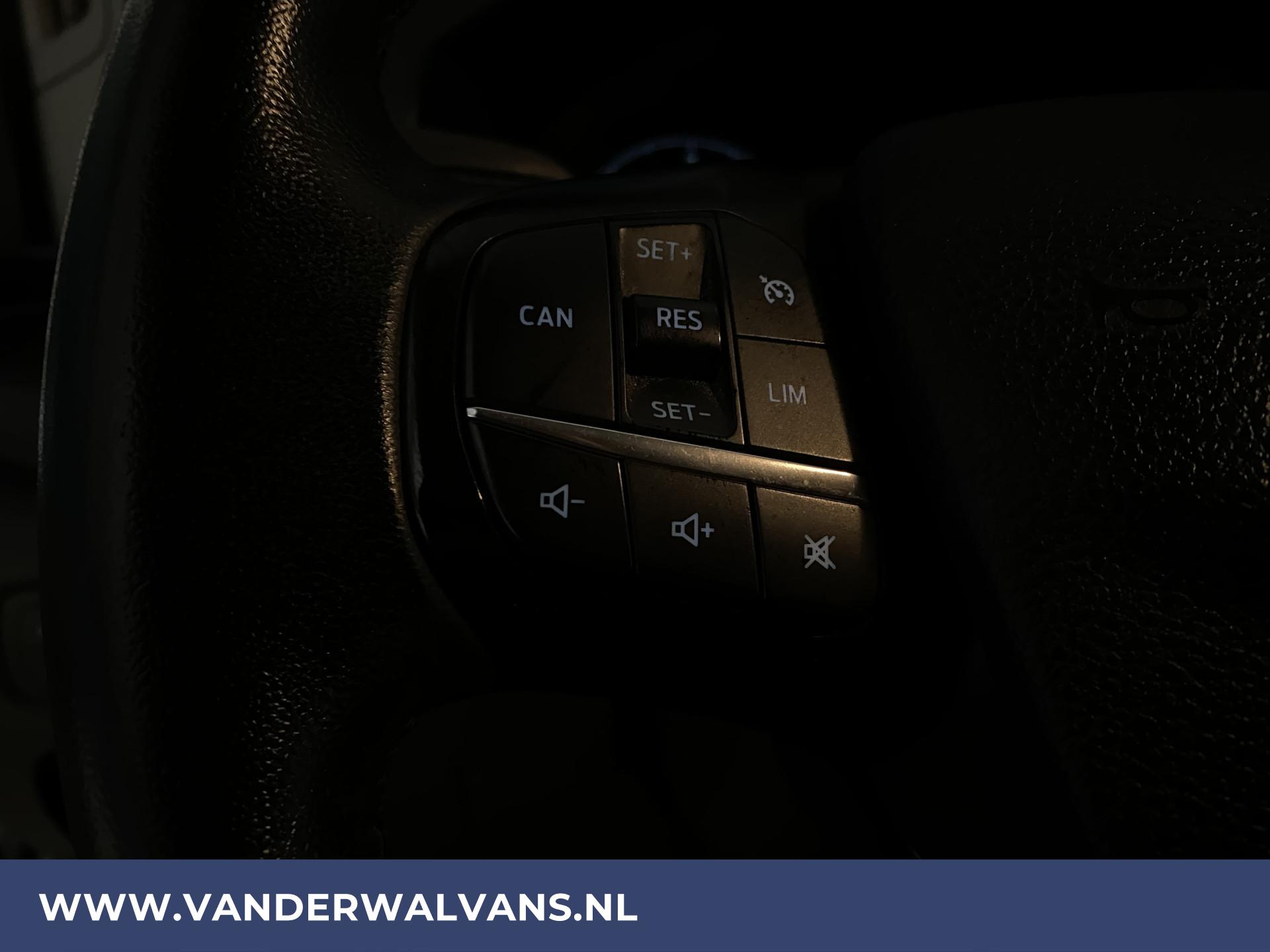 Foto 8 van Ford Transit 2.0TDCI 130pk L2H2 Euro6 Airco | Cruise | Apple carplay